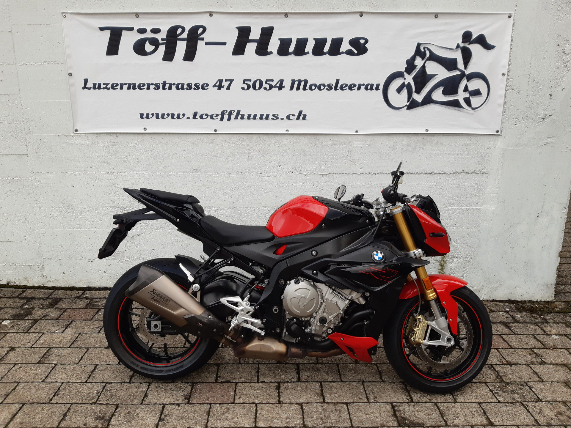 BMW S 1000 R-image-1