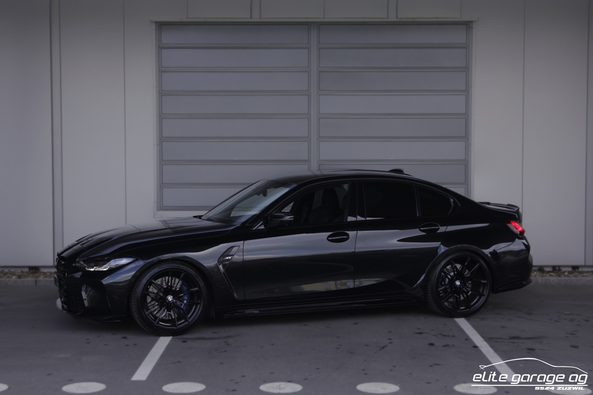 BMW M3 HANDSCHALTER ALL BLACK