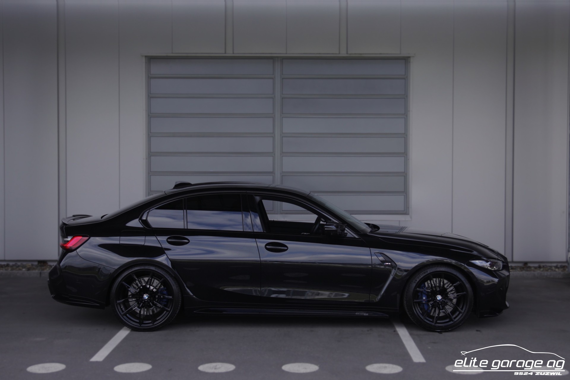 BMW M3 HANDSCHALTER ALL BLACK-image-5
