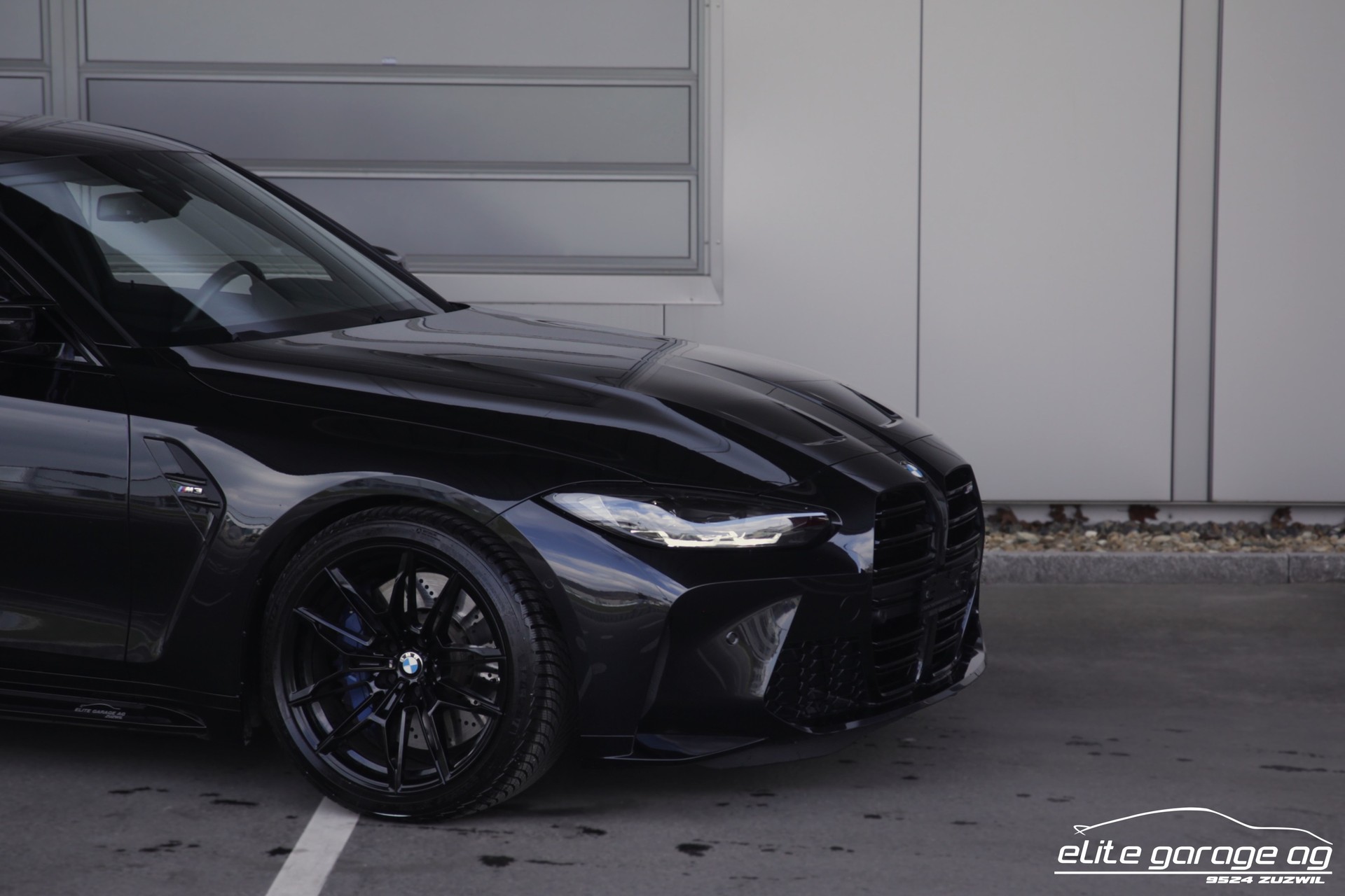 BMW M3 HANDSCHALTER ALL BLACK-image-8