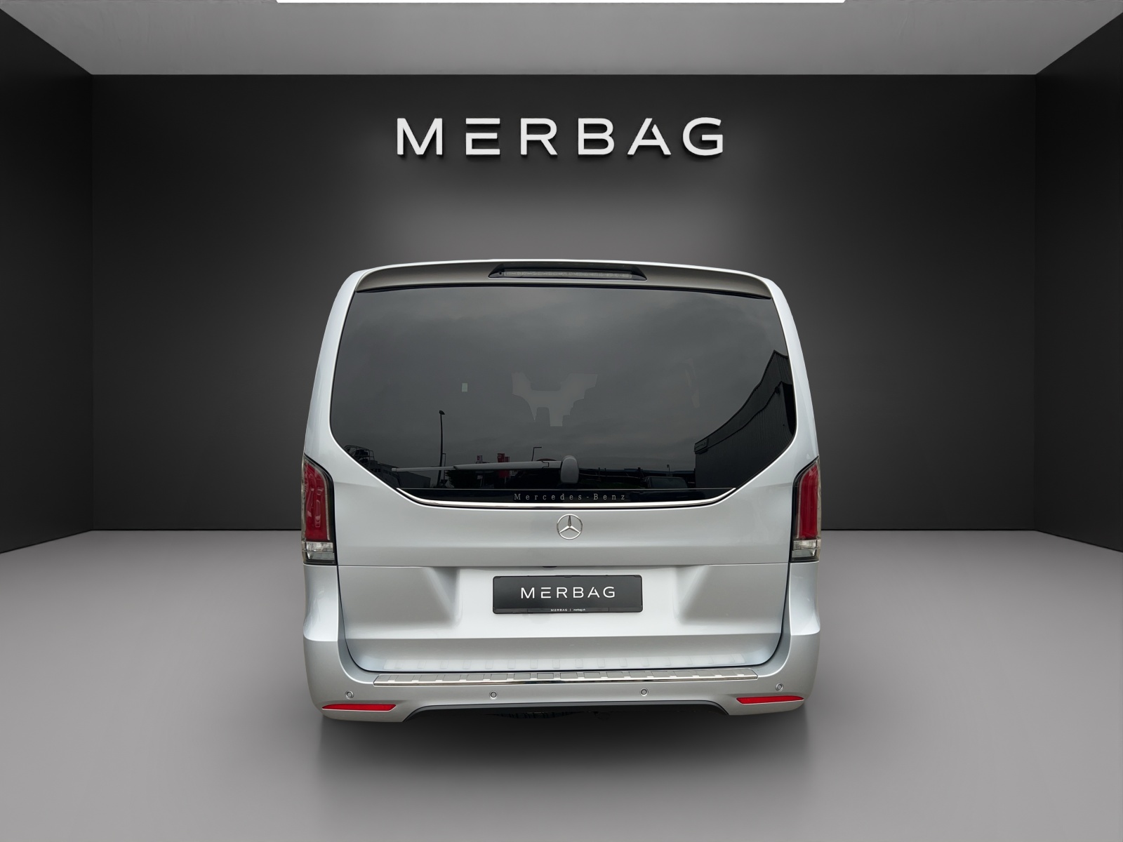 MERCEDES-BENZ V 300 d lang Exclusive 4Matic 9G-Tronic-image-4