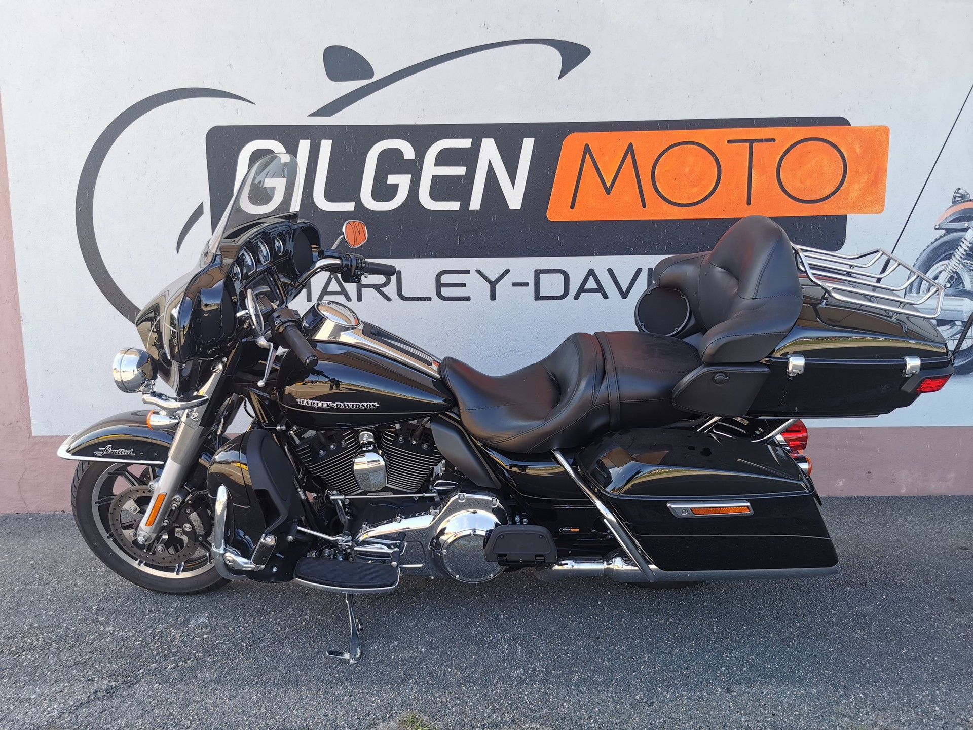 HARLEY-DAVIDSON FLHTK Electra Glide Ultra Limited-image-1