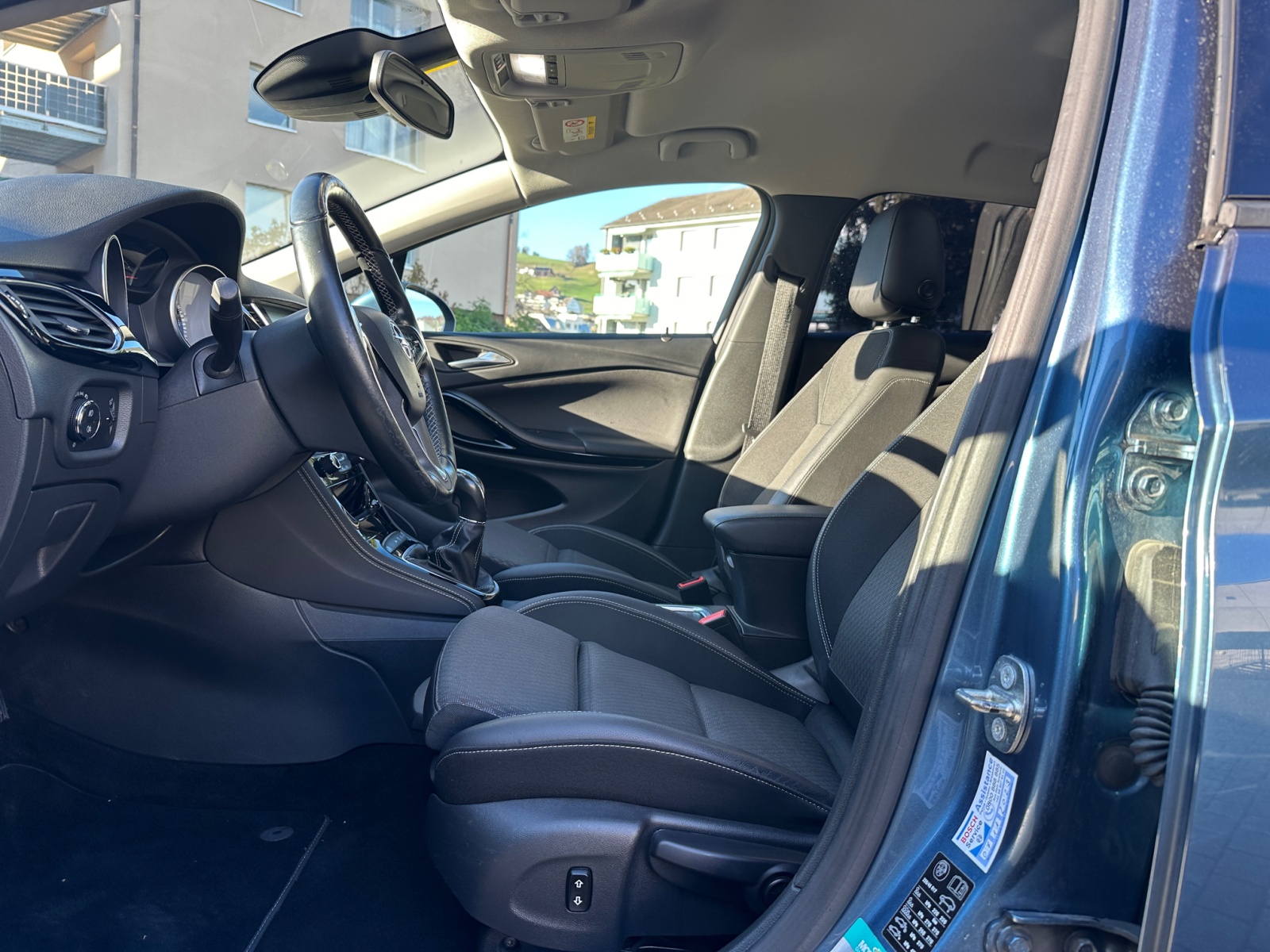 OPEL Astra Sports Tourer 1.4i Turbo Excellence-image-4