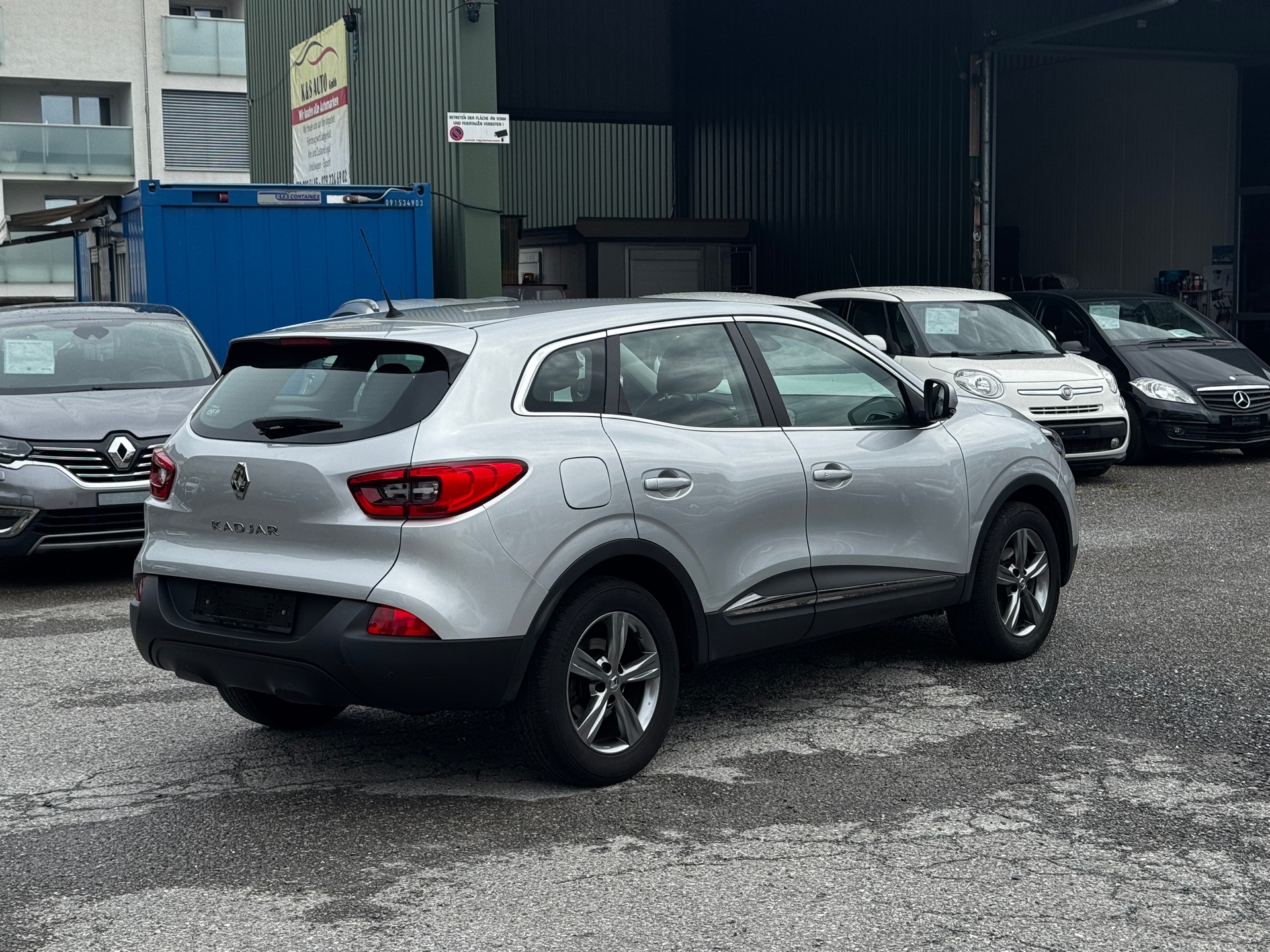 RENAULT Kadjar 1.5 dCi Zen EDC-image-13