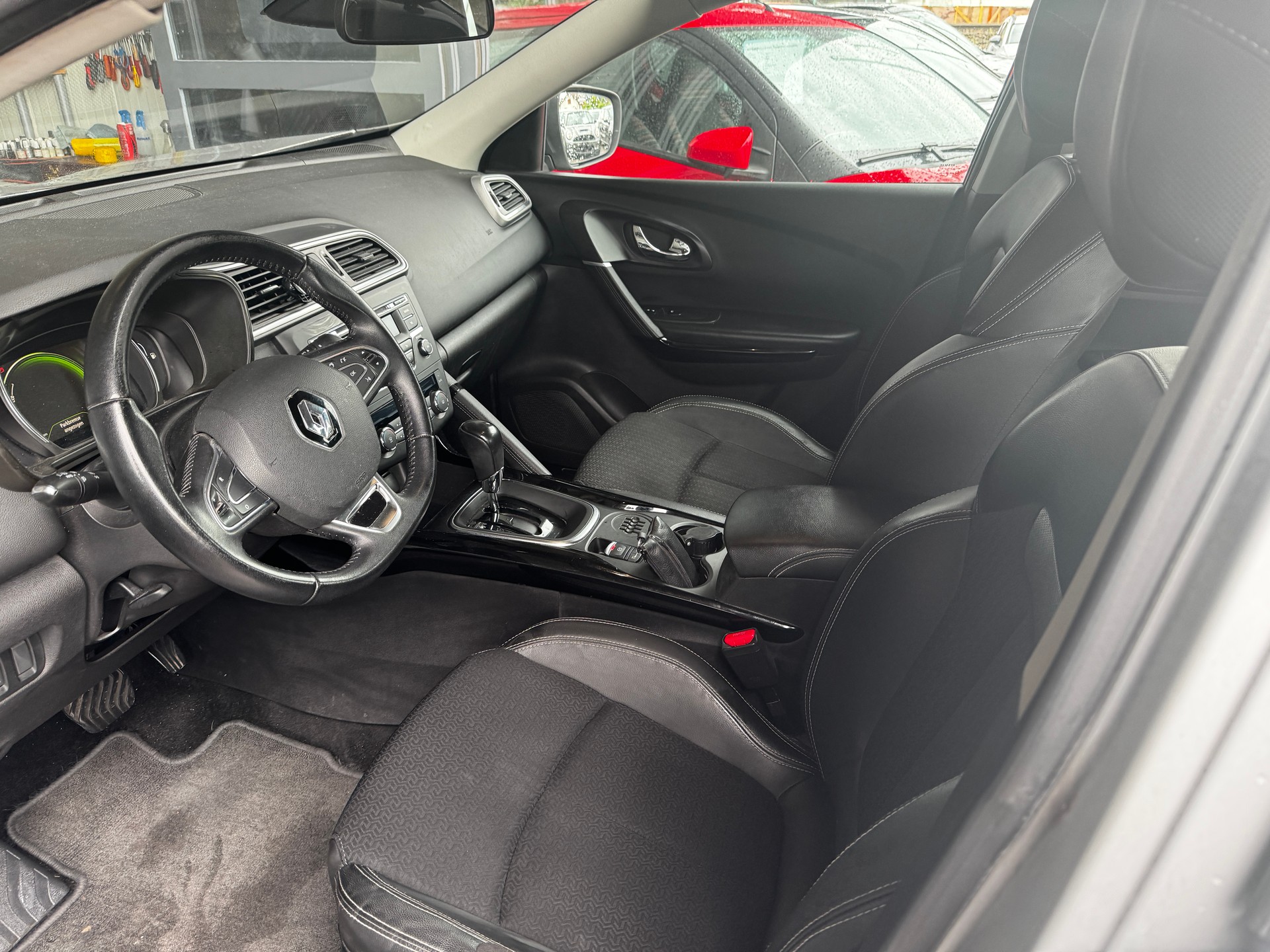 RENAULT Kadjar 1.5 dCi Zen EDC-image-5