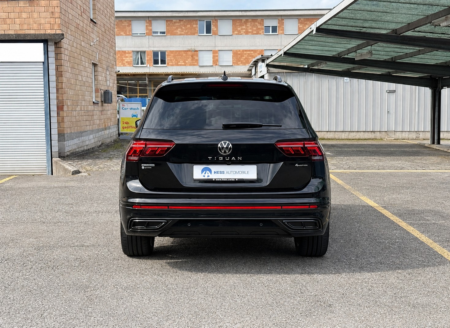VW Tiguan Allspace 2.0TSI R-Line Black Style 4Motion DSG Standheizung-image-14