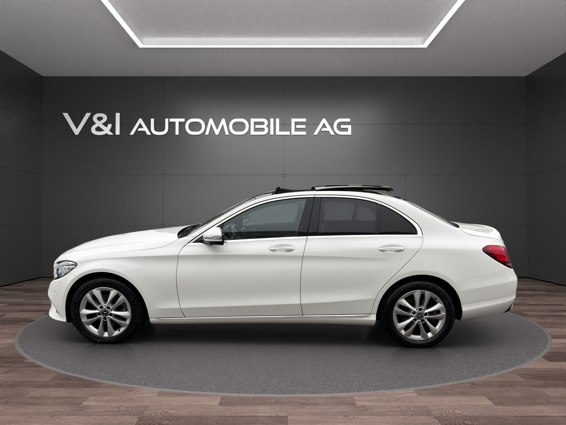 MERCEDES-BENZ C 220 d Swiss Star Avantgarde 4Matic 9G-Tronic-image-7