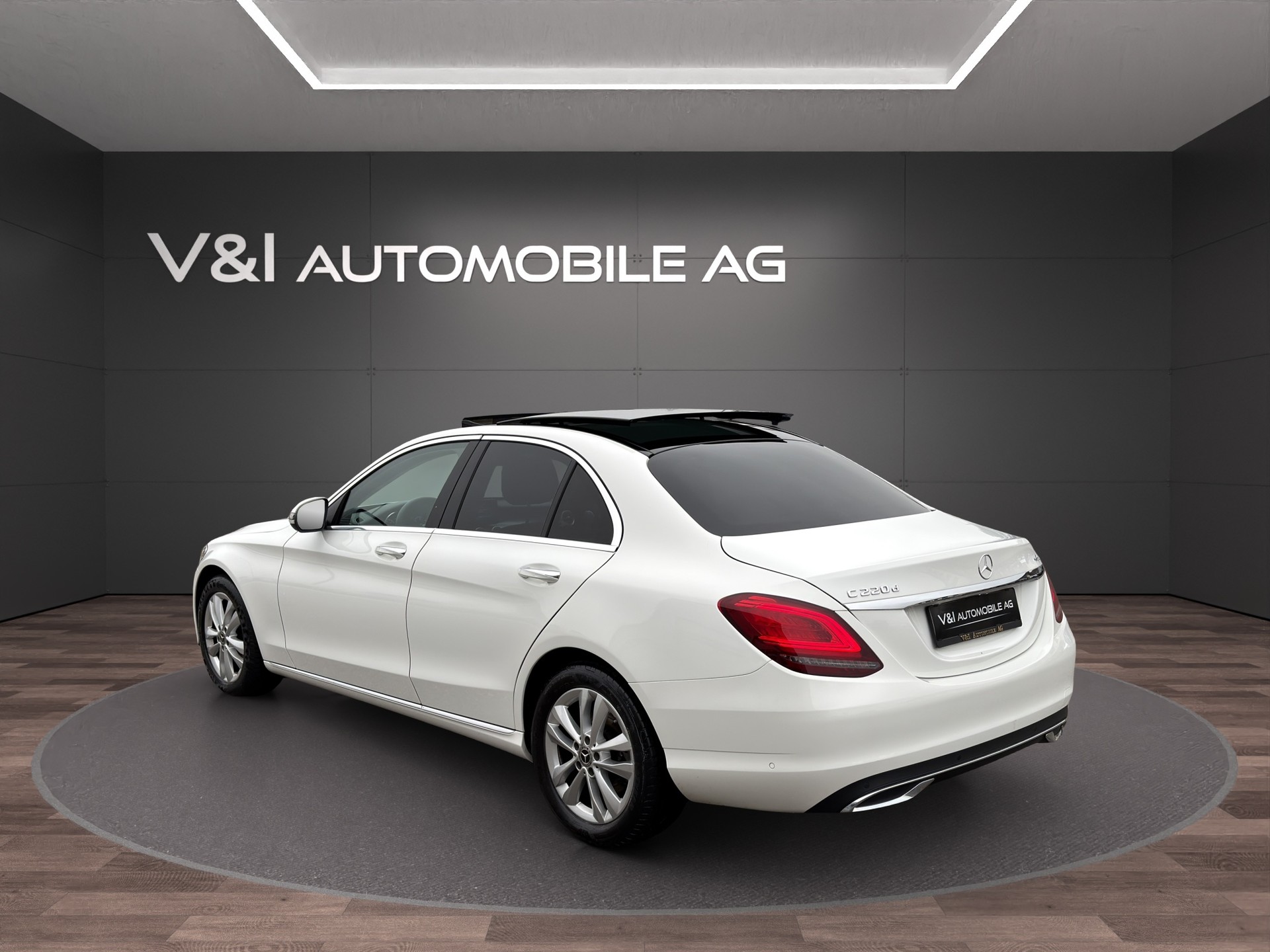 MERCEDES-BENZ C 220 d Swiss Star Avantgarde 4Matic 9G-Tronic-showroom-element-3