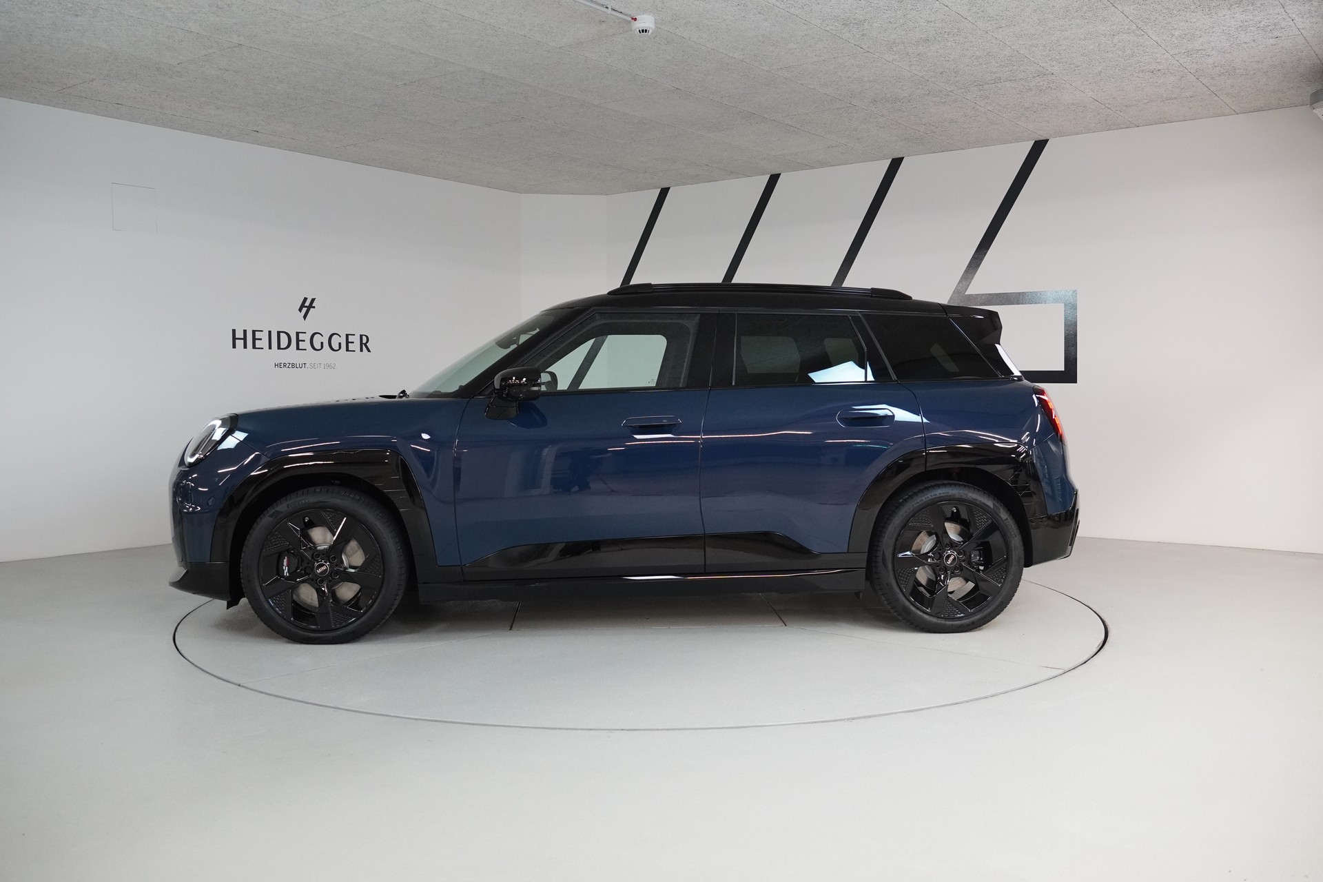 MINI Aceman SE-showroom-element-3