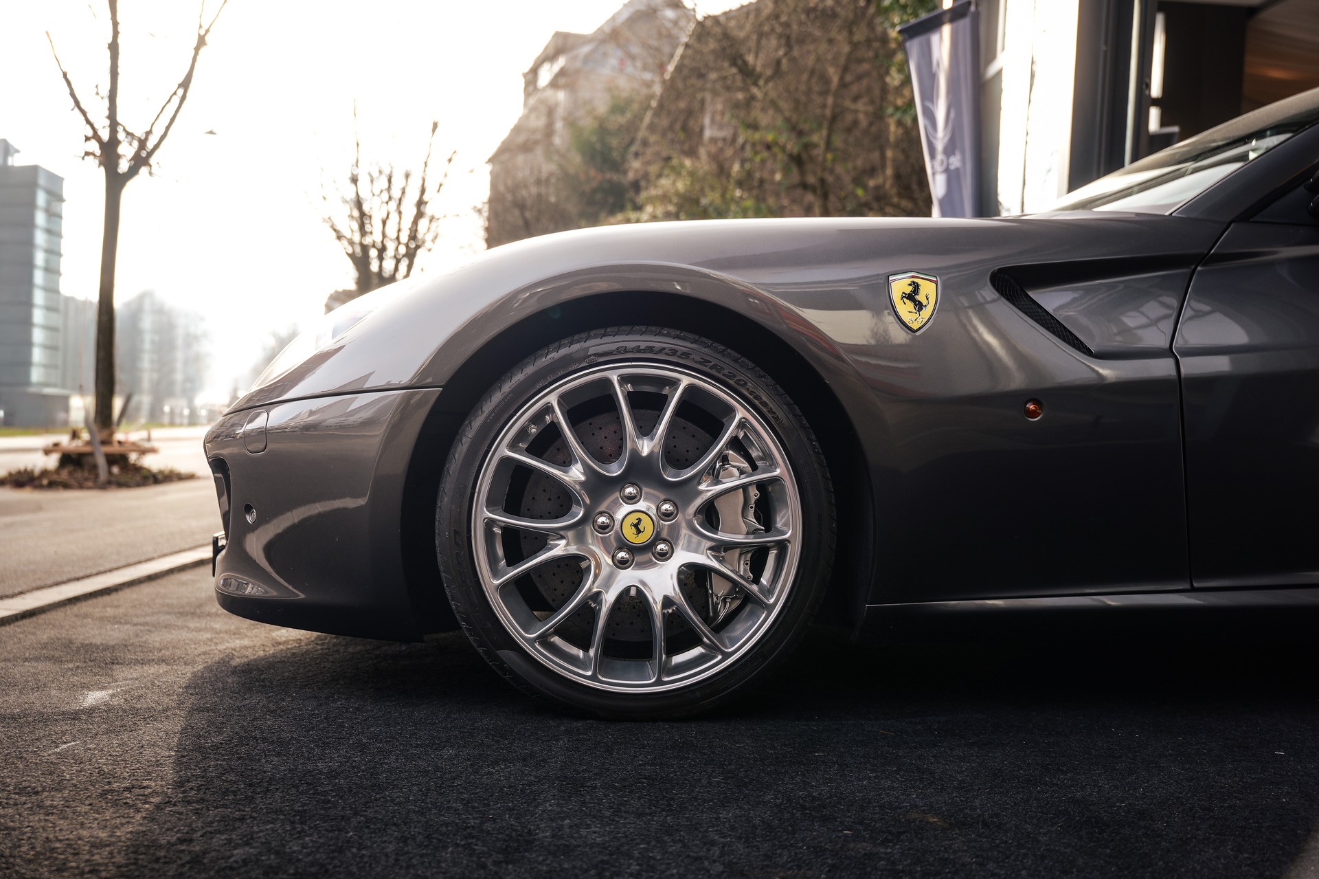 FERRARI 599 GTB-showroom-element-2