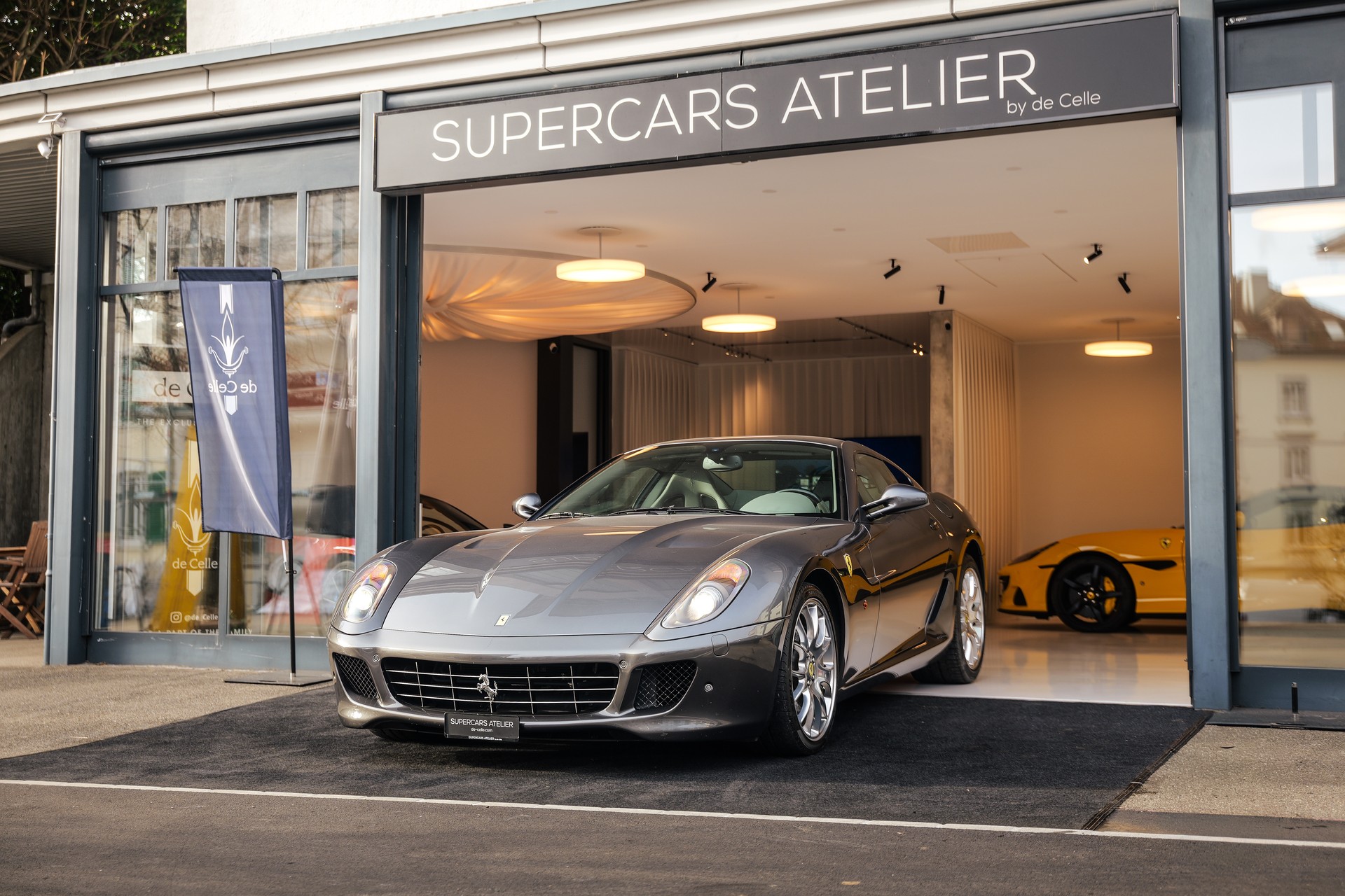 FERRARI 599 GTB-showroom-element-1