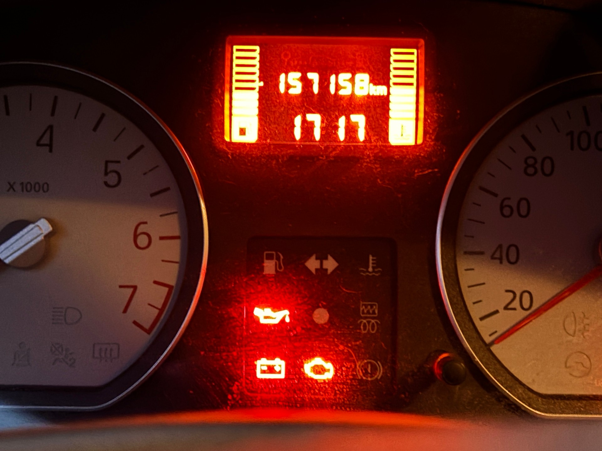 DACIA Logan 1.6 16V E85 Lauréate-image-11