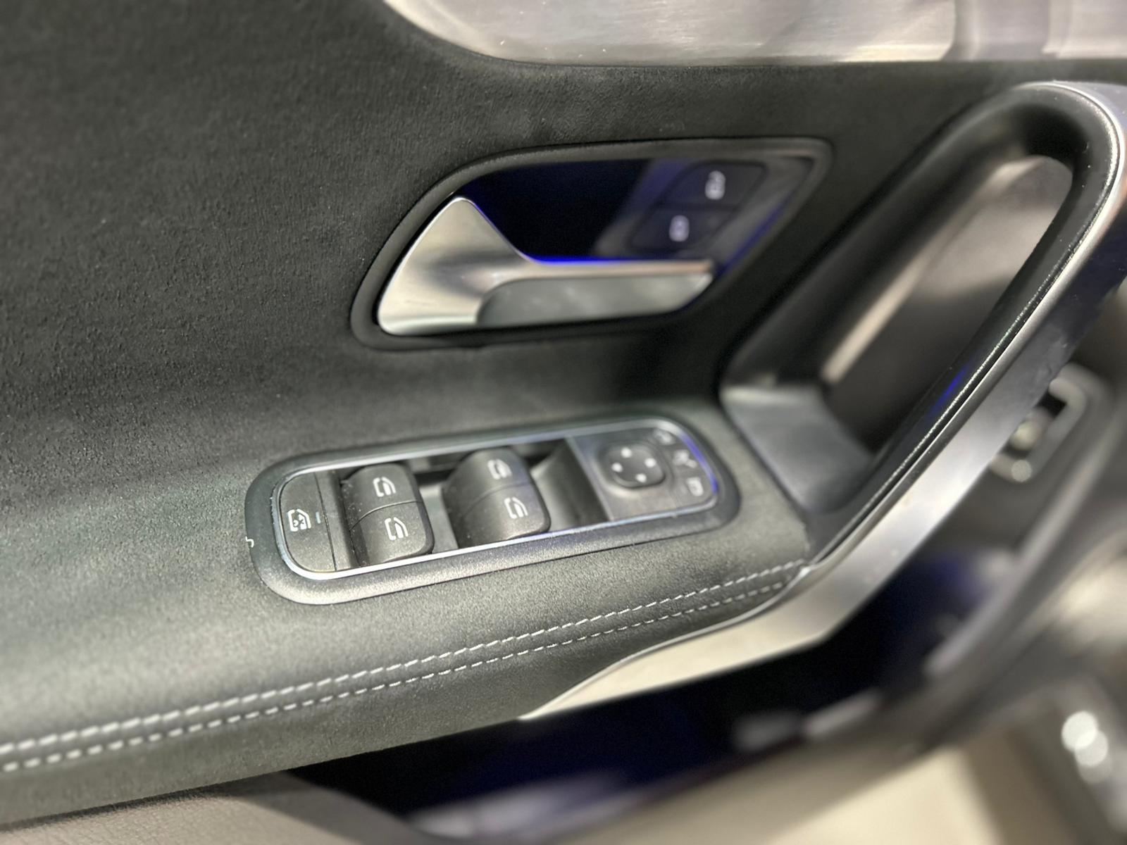 MERCEDES-BENZ CLA 250 Swiss Star Style 4m Sh.Brake *CH-FAHRZEUG*-image-17