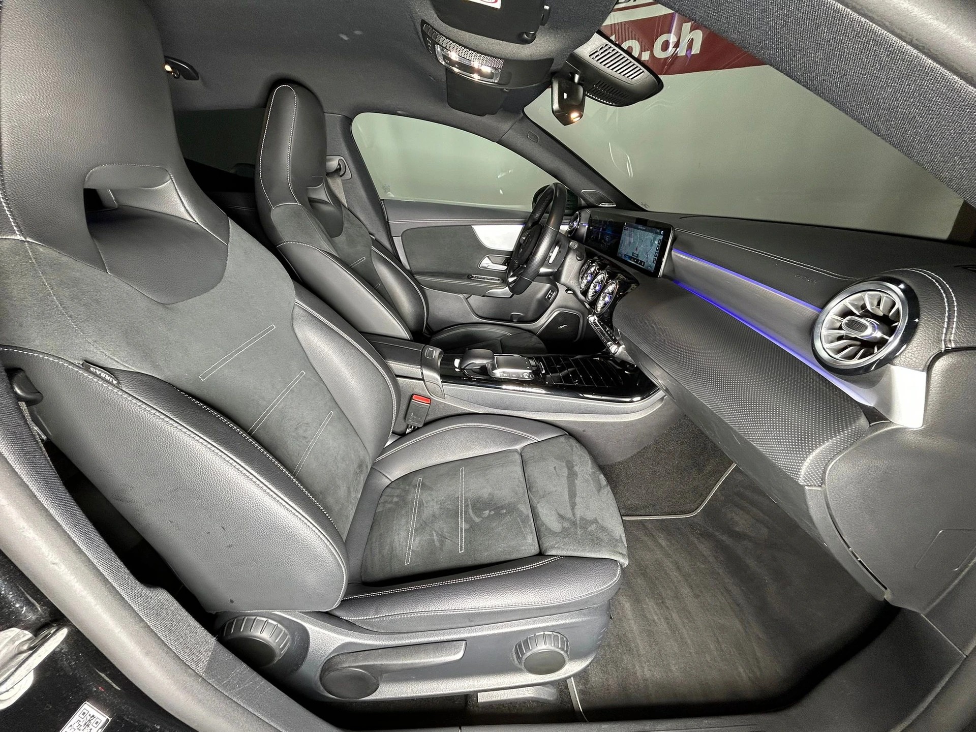 MERCEDES-BENZ CLA 250 Swiss Star Style 4m Sh.Brake *CH-FAHRZEUG*-image-9
