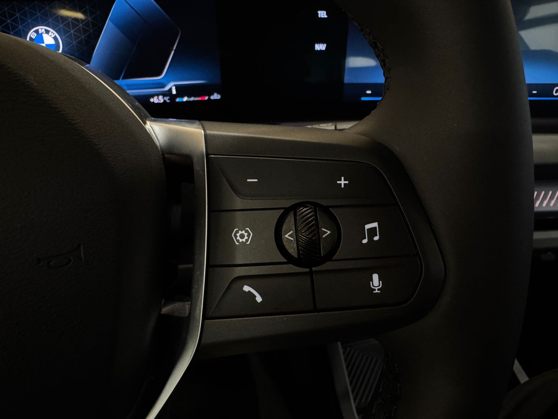 BMW 118d Steptronic M Sport Pro *FACELIFT*-image-10