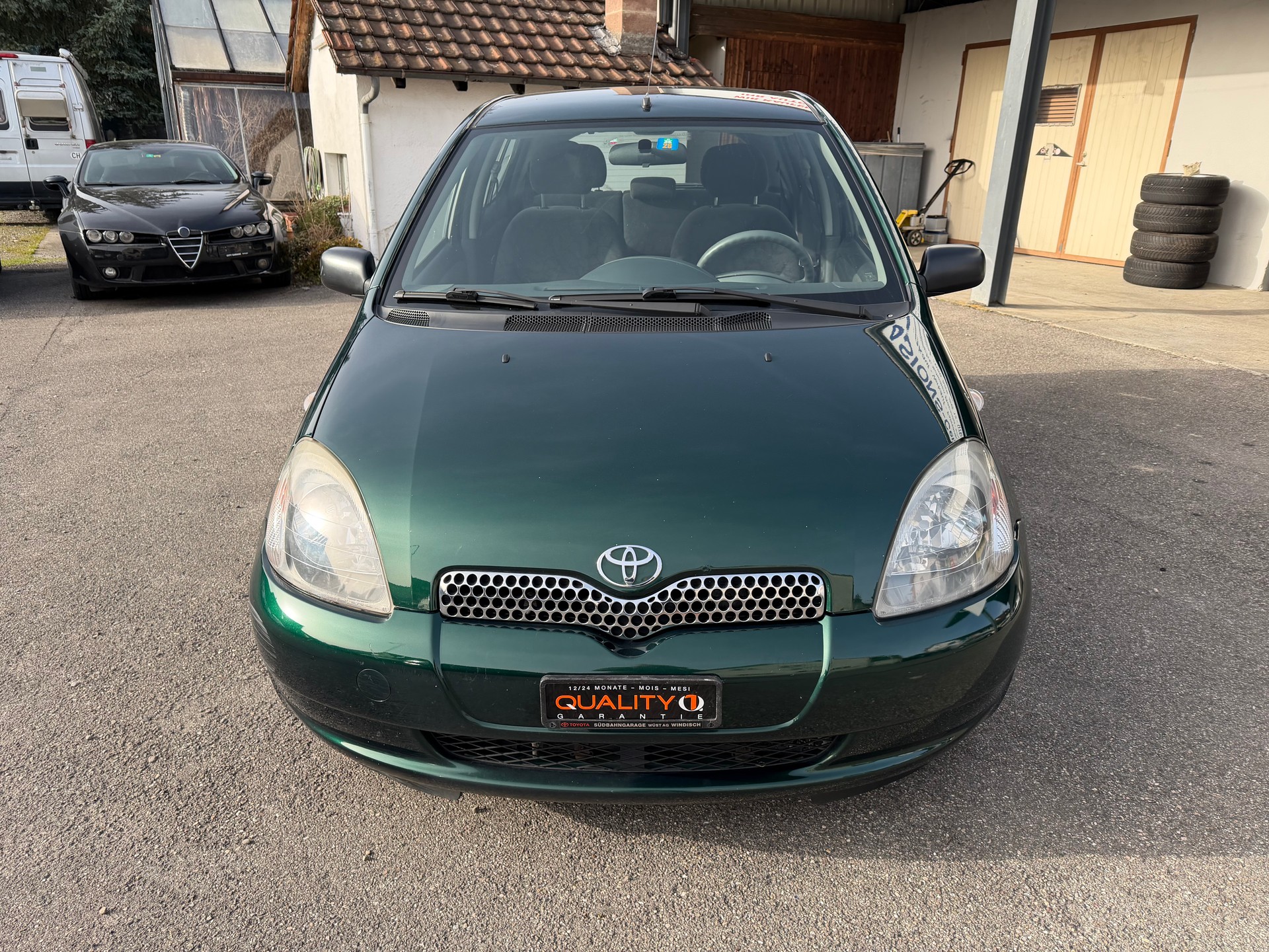 TOYOTA Yaris 1.3 Linea Luna-showroom-element-3