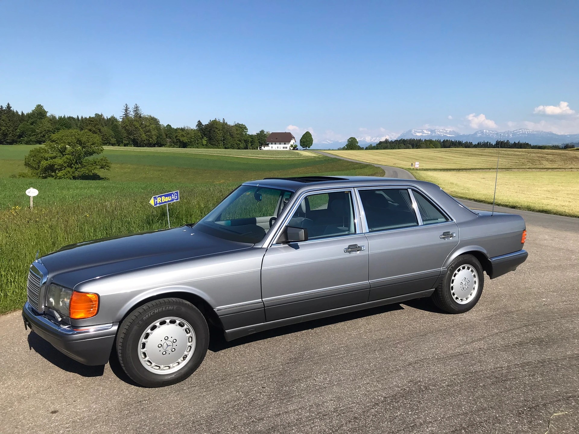 MERCEDES-BENZ 500 SEL W126 VETERAN-image-9