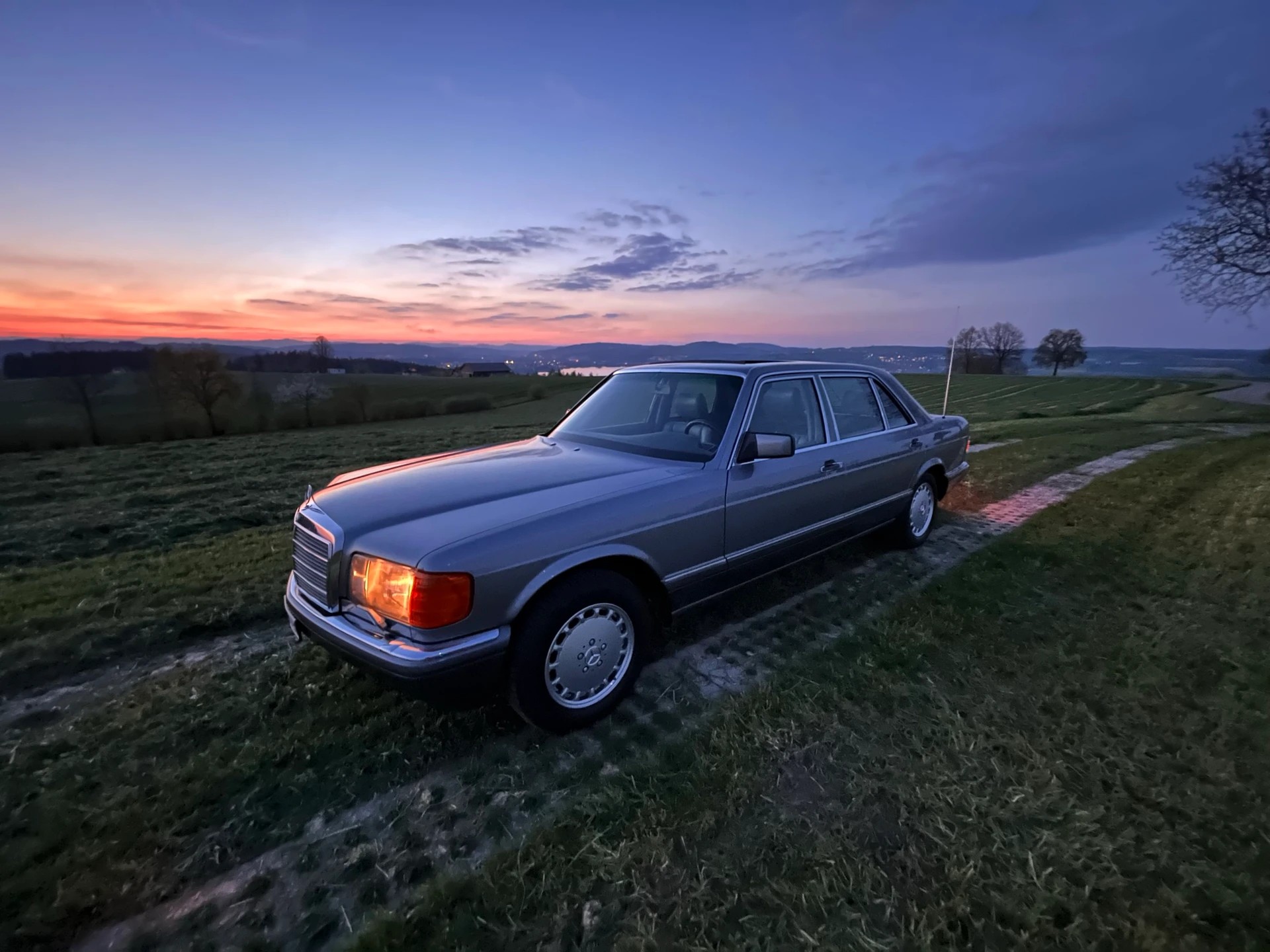 MERCEDES-BENZ 500 SEL W126 VETERAN-image-12