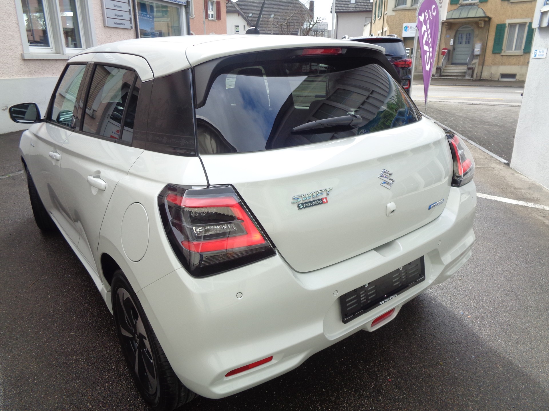 SUZUKI 1.2 Tradizio Top Hybrid-image-4