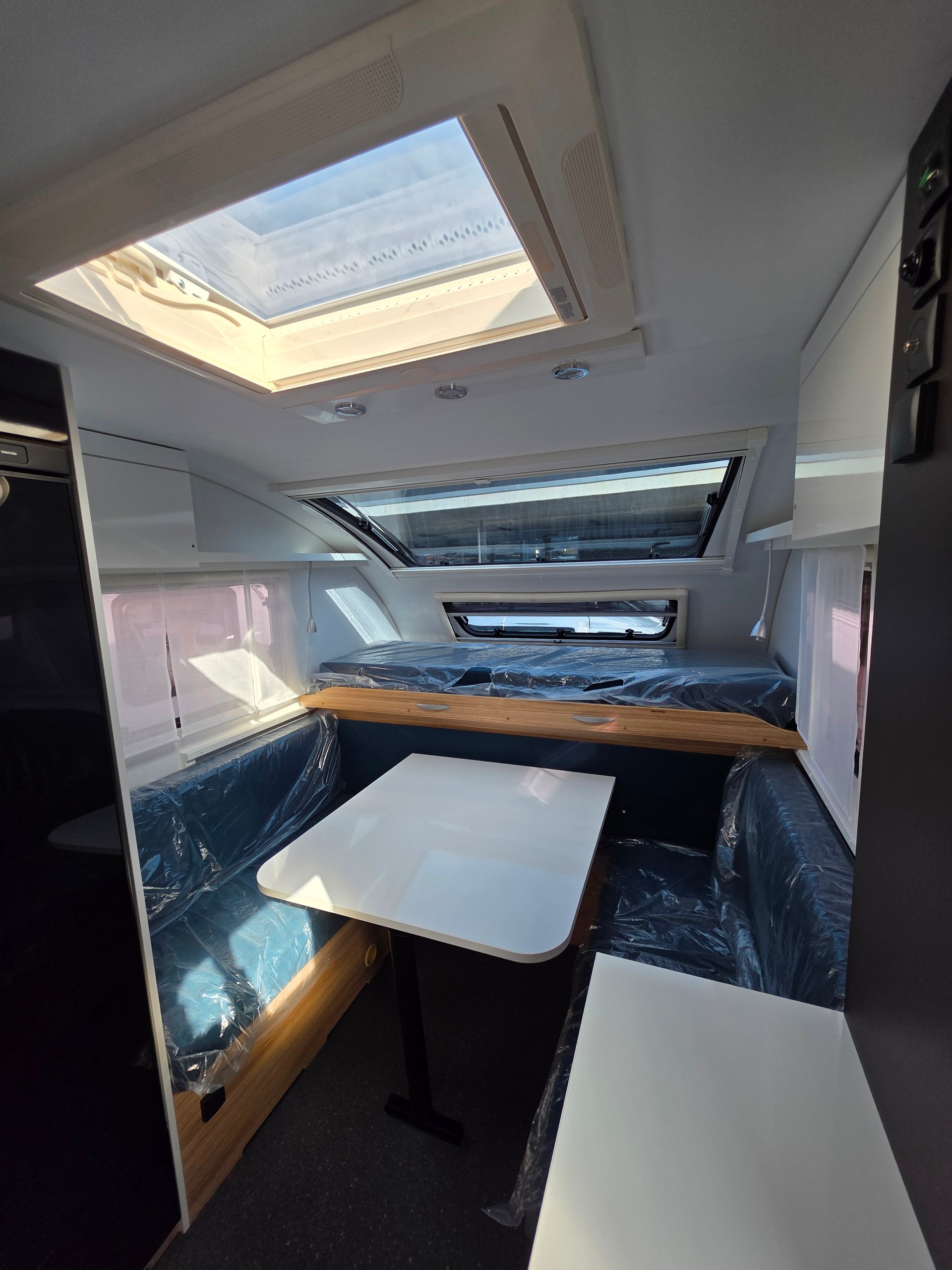 ADRIA Action 391 PH-image-6