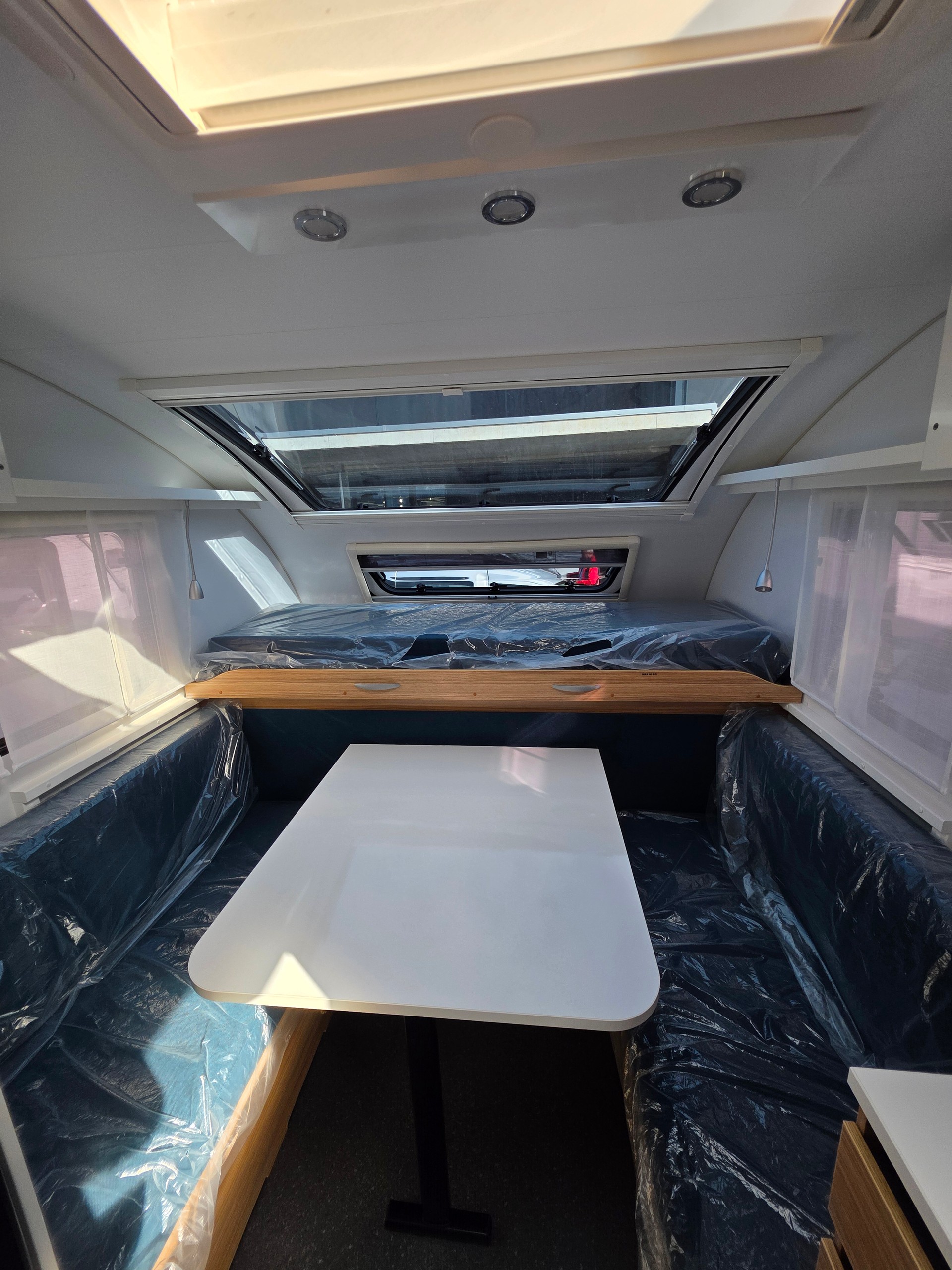 ADRIA Action 391 PH-image-7