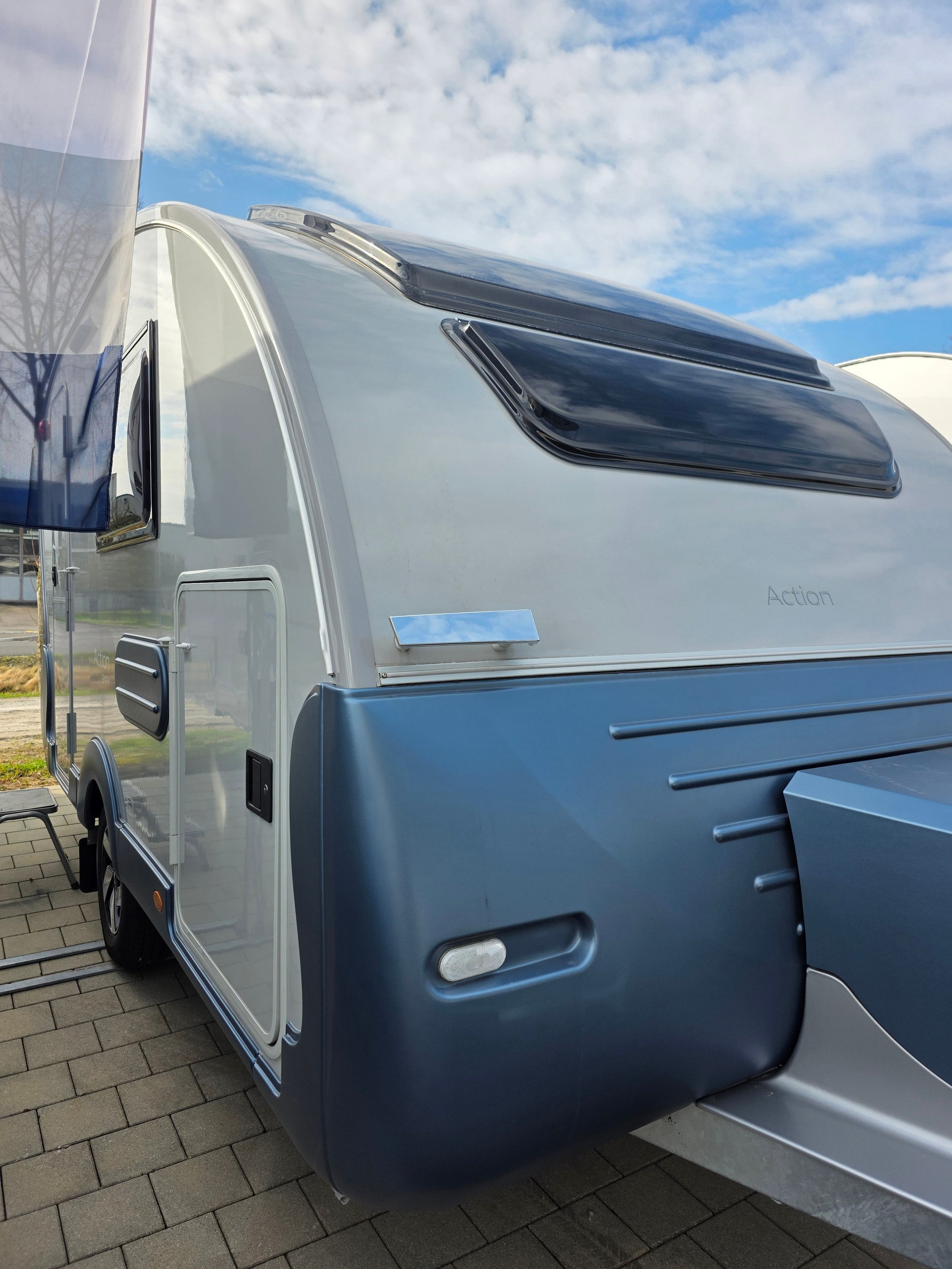 ADRIA Action 391 PH-showroom-element-1