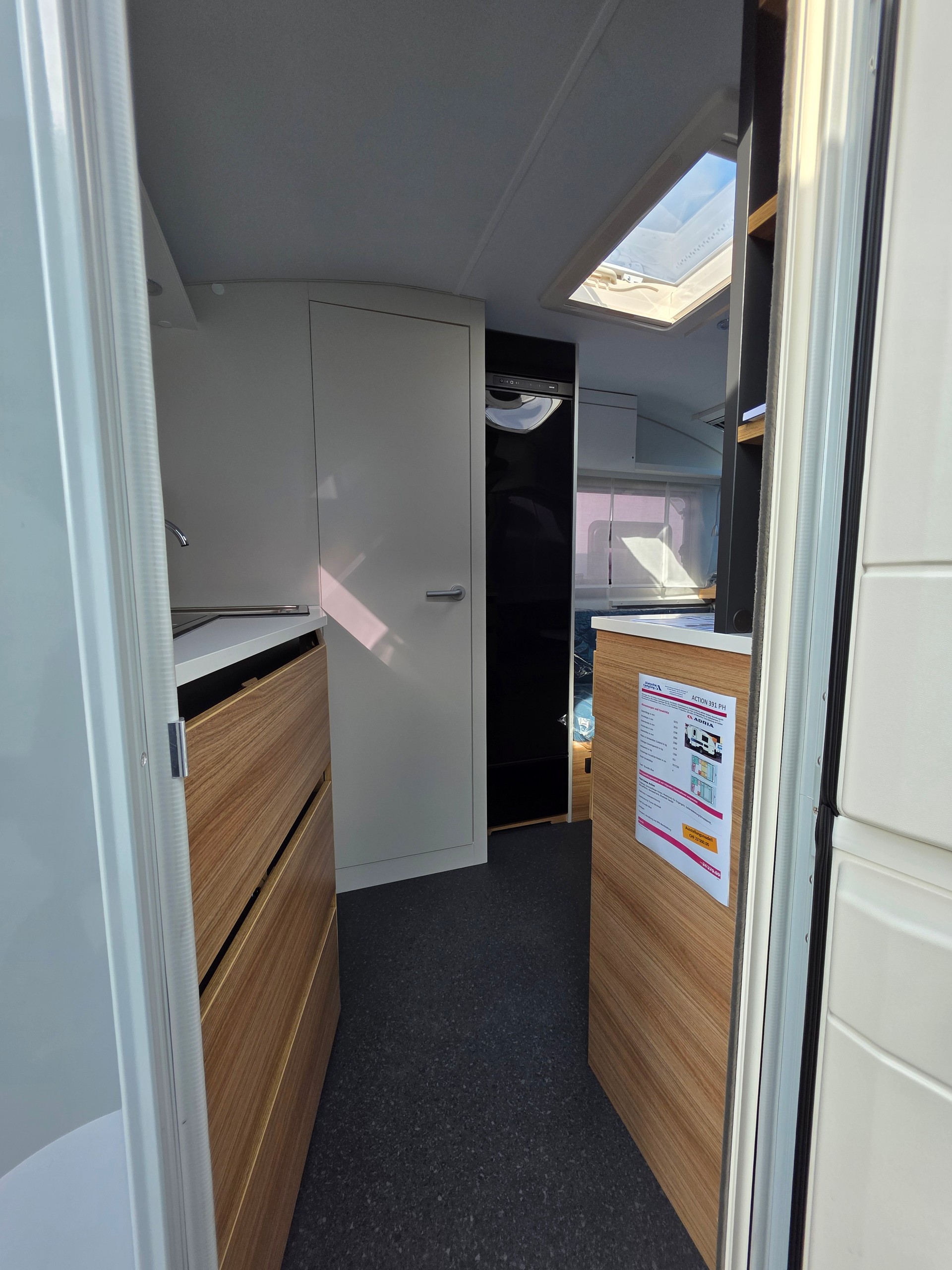 ADRIA Action 391 PH-image-4