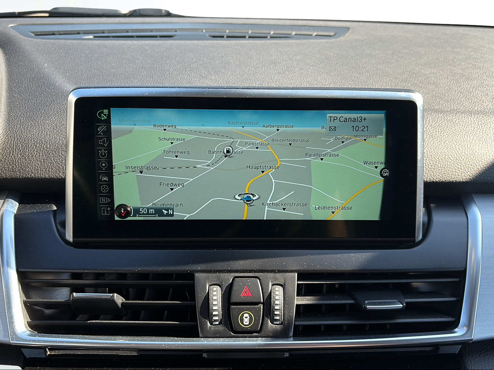 BMW 220d Active Tourer Steptronic-image-10