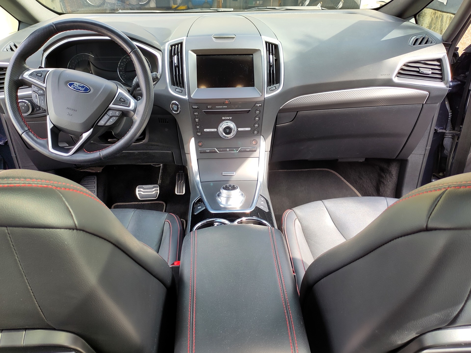 FORD S-Max 2.0 TDCi ST-Line AWD Automatic-image-6