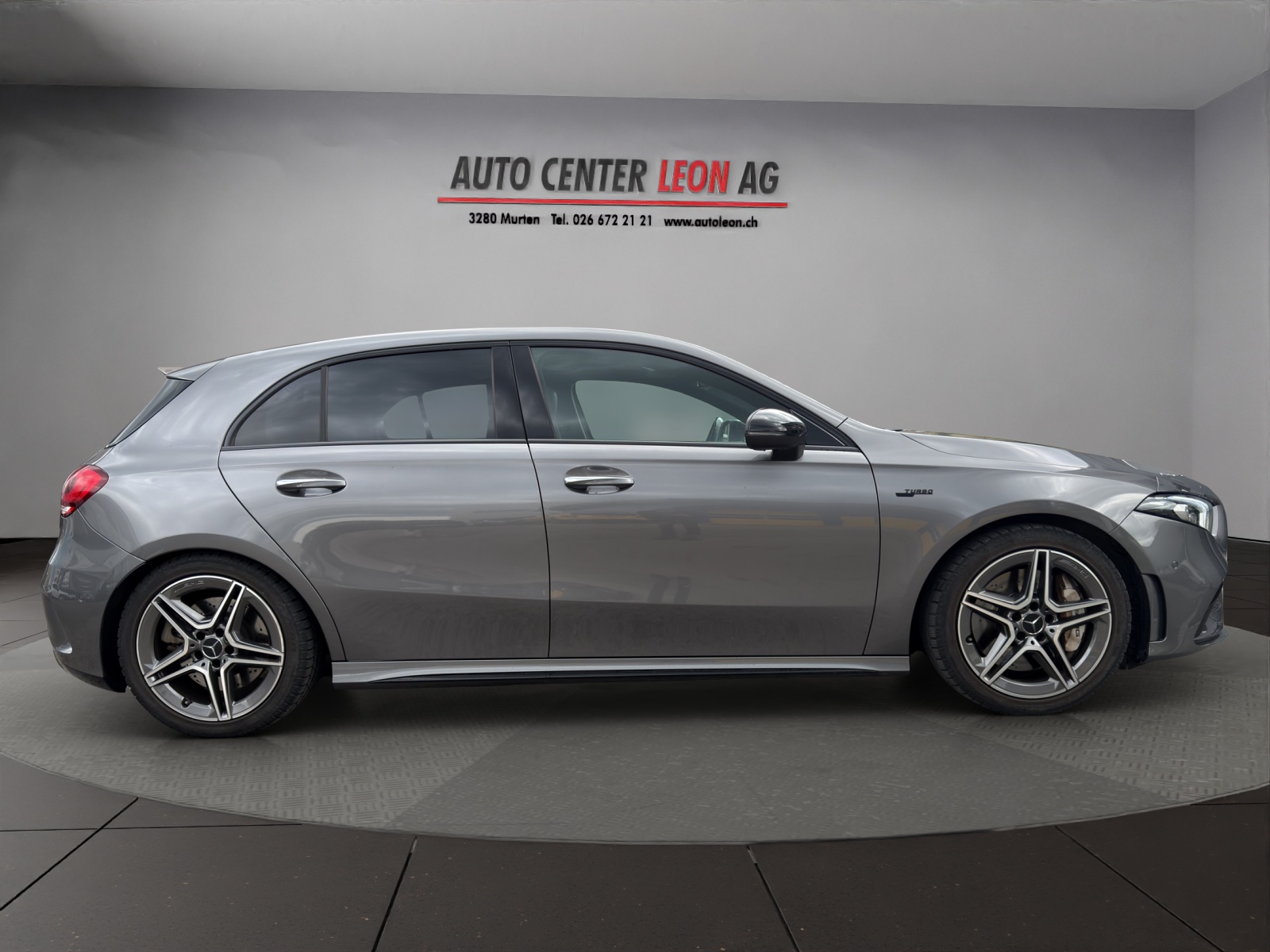 MERCEDES-BENZ A 35 AMG 4Matic Speedshift-image-6