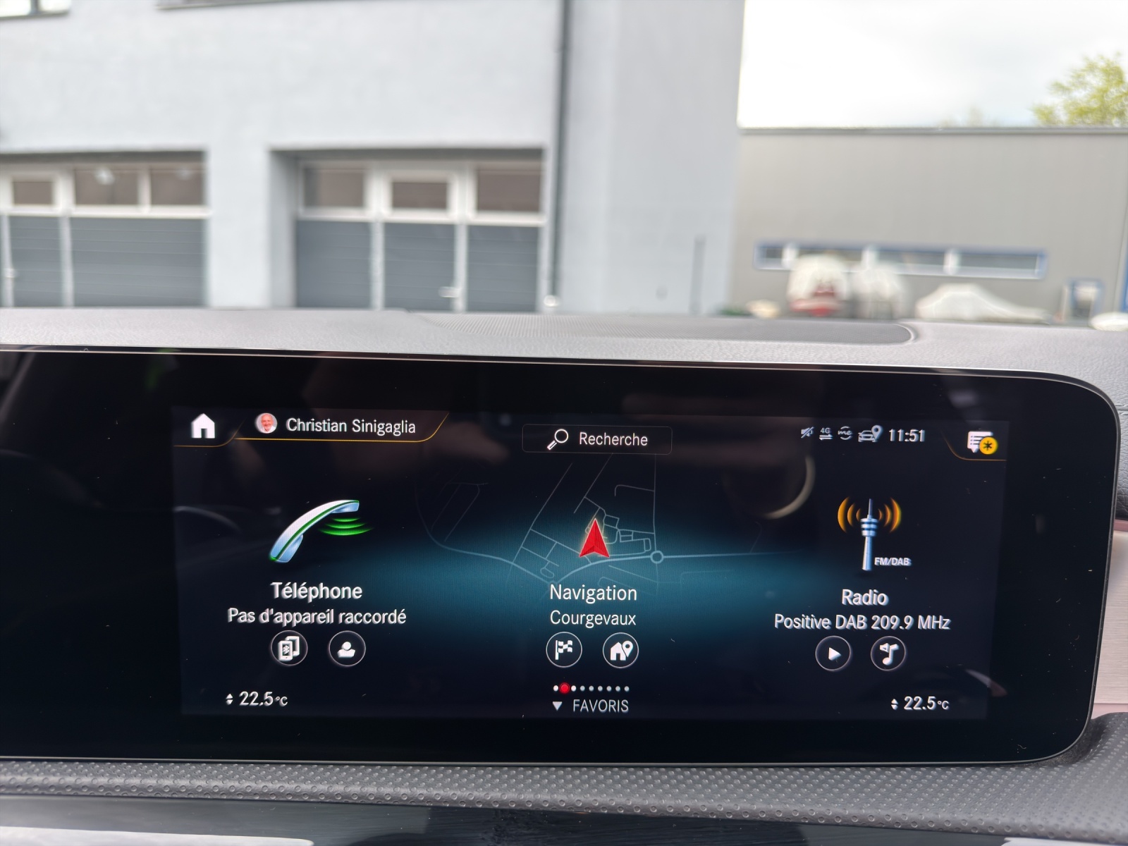 MERCEDES-BENZ A 35 AMG 4Matic Speedshift-image-14
