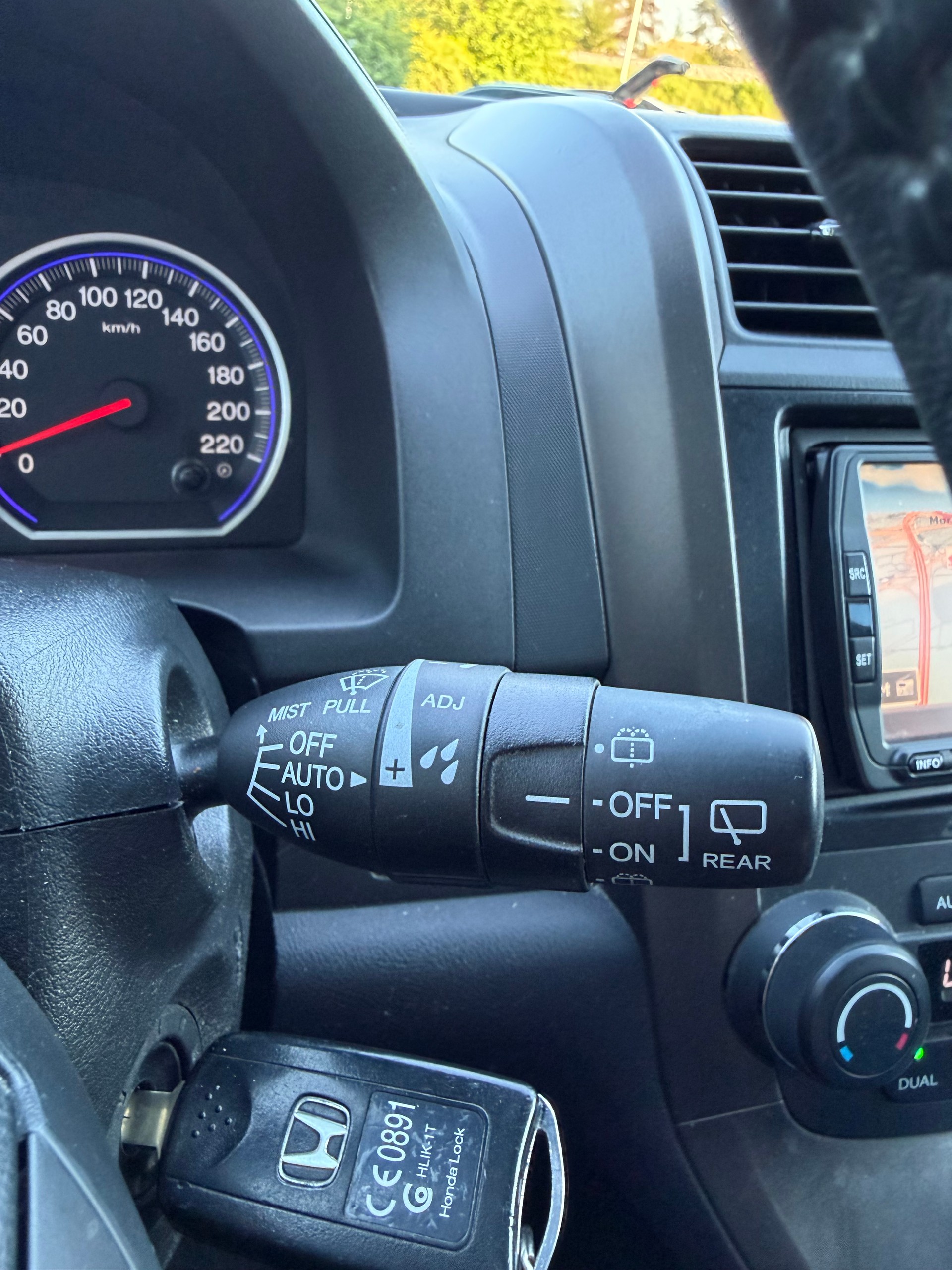 HONDA CR-V 2.2 i-DTEC 4WD Executive Automatic-image-13