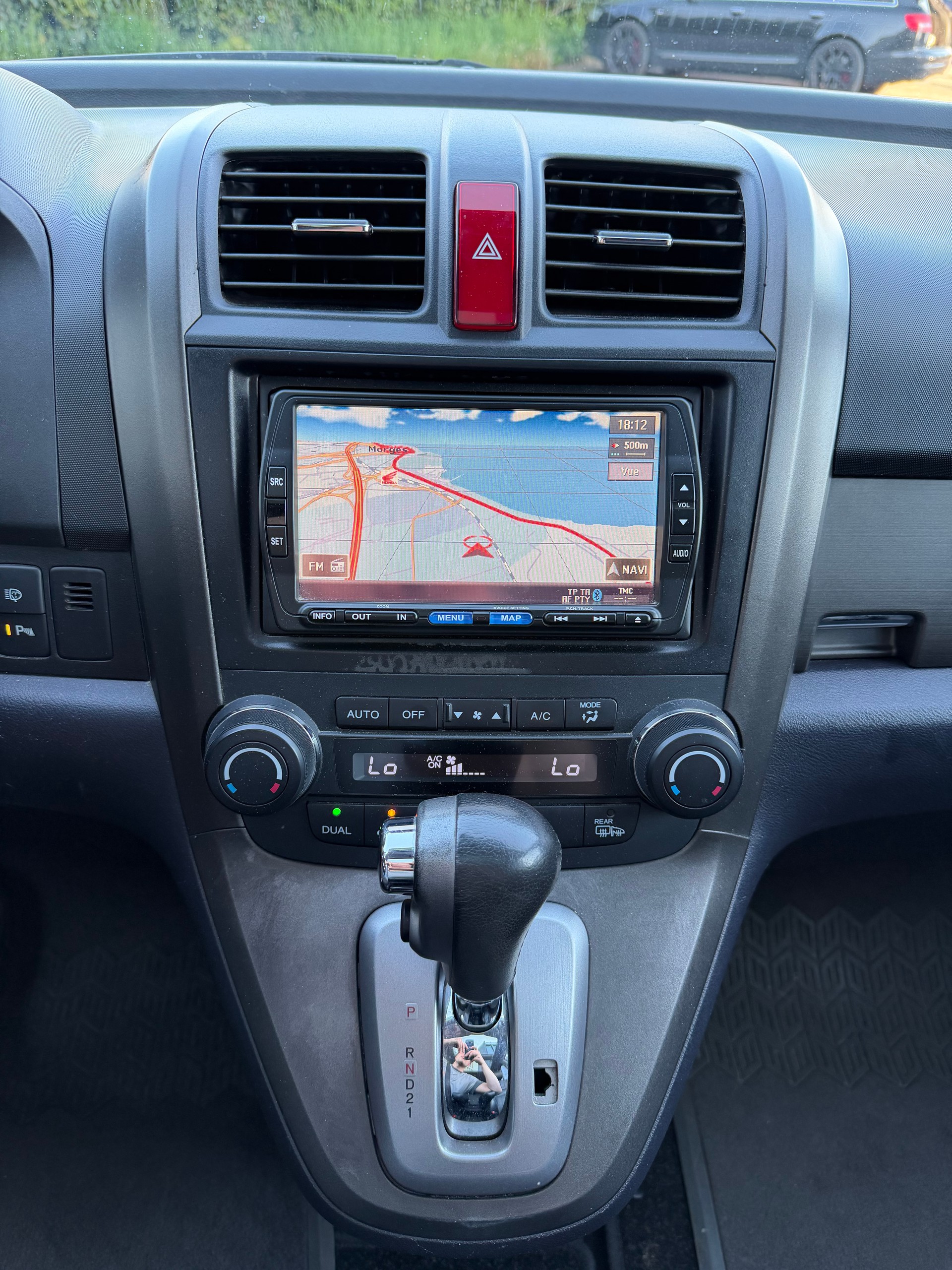 HONDA CR-V 2.2 i-DTEC 4WD Executive Automatic-image-16