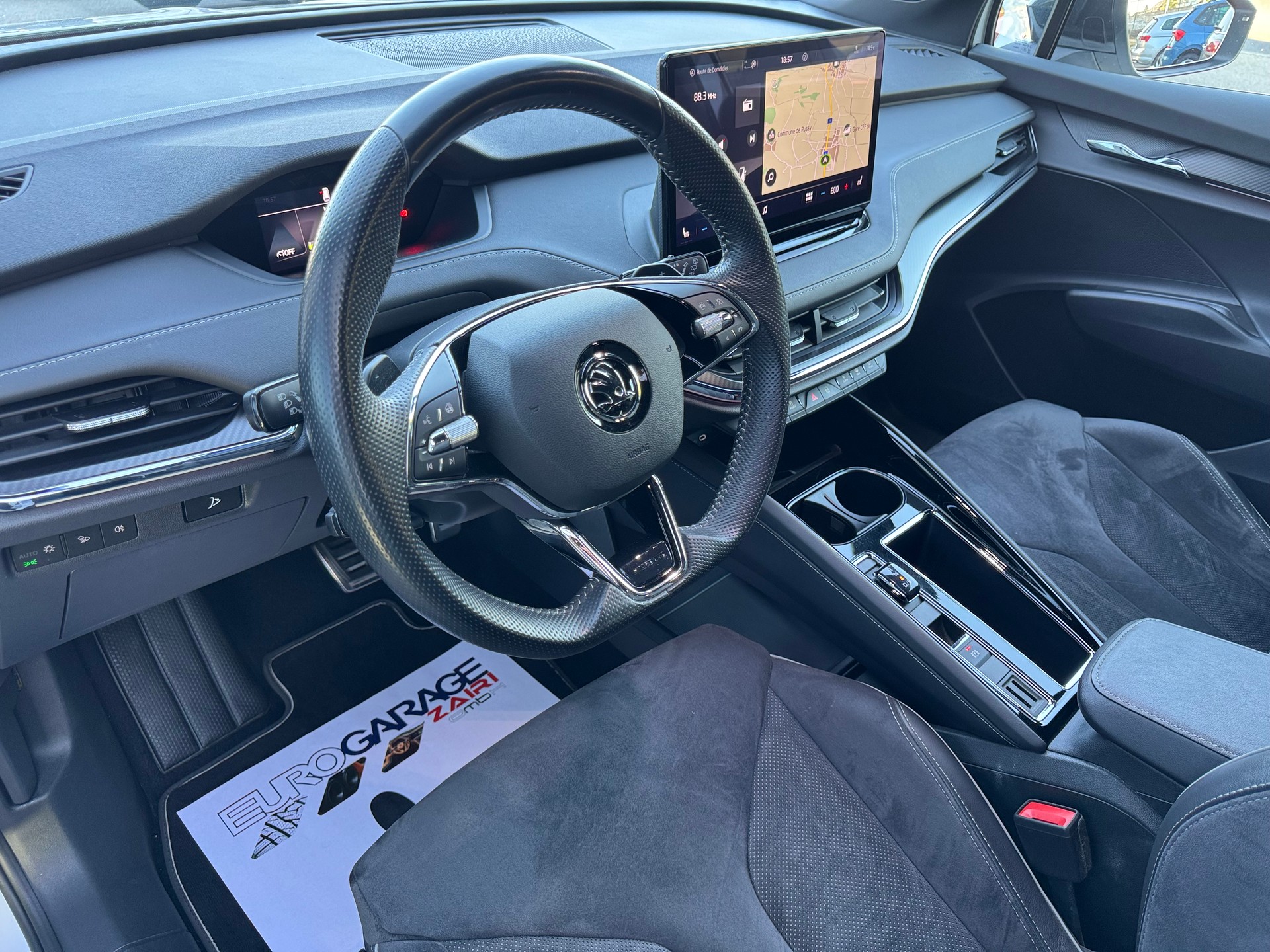 SKODA Enyaq iV 80 SportLine-showroom-element-2