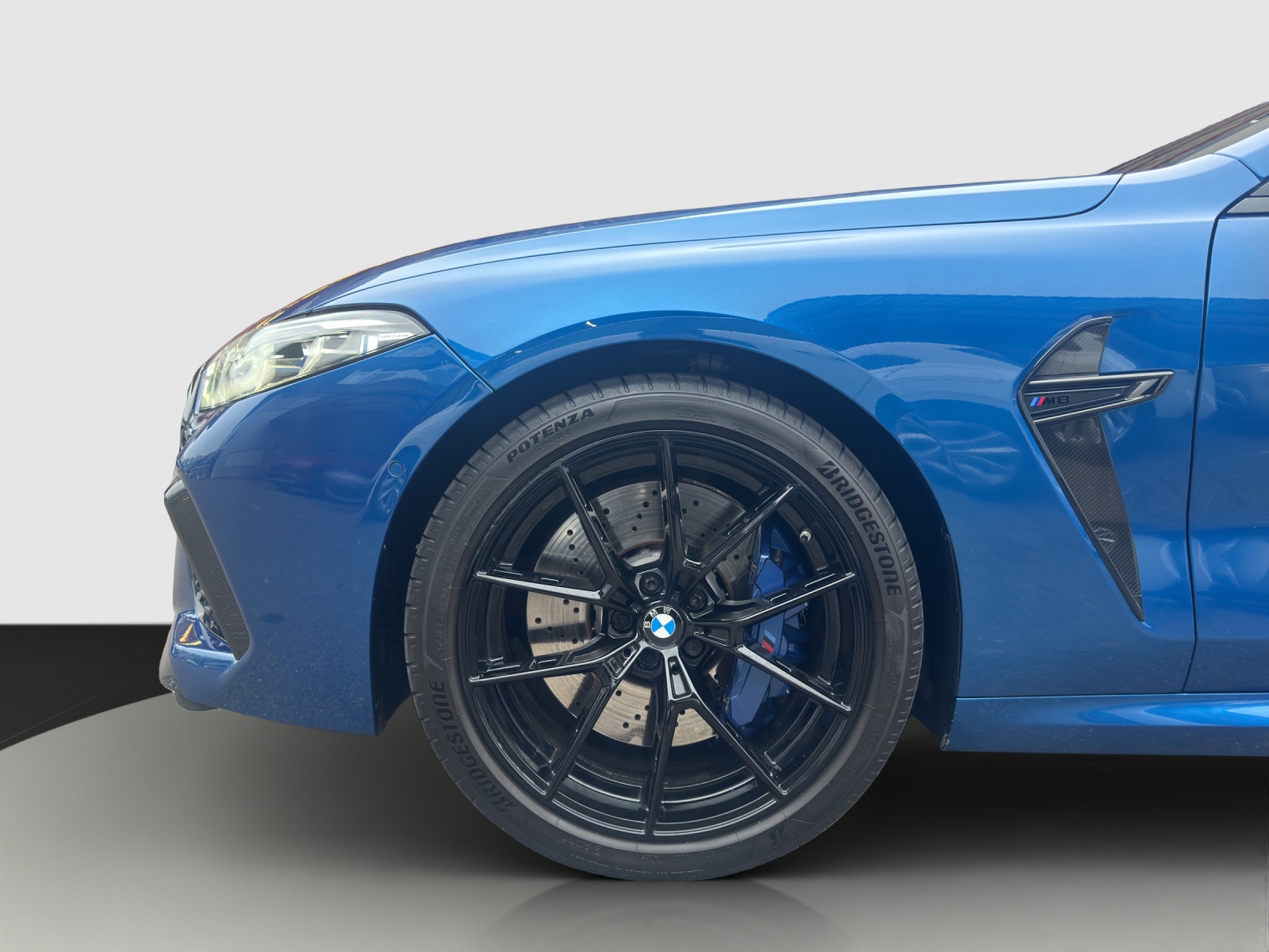BMW M8 xDrive M Competition Steptronic-image-18