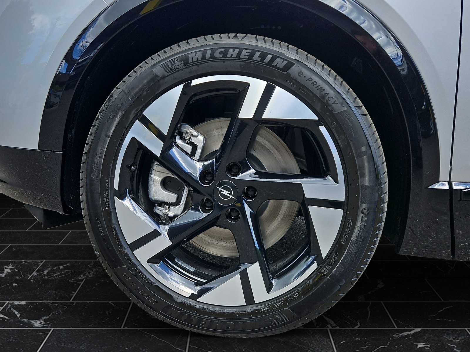 OPEL Grandland-e long range GS-image-10