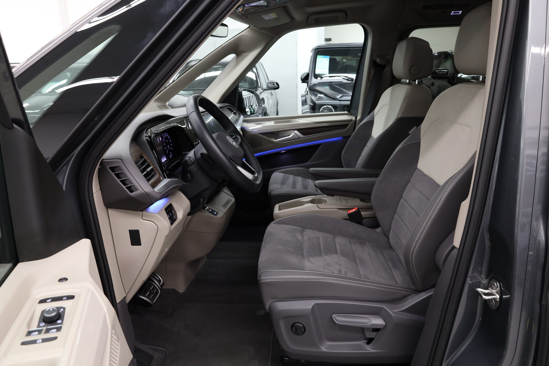 VW T7 Multivan kurz 2.0 TDI Style DSG-image-16