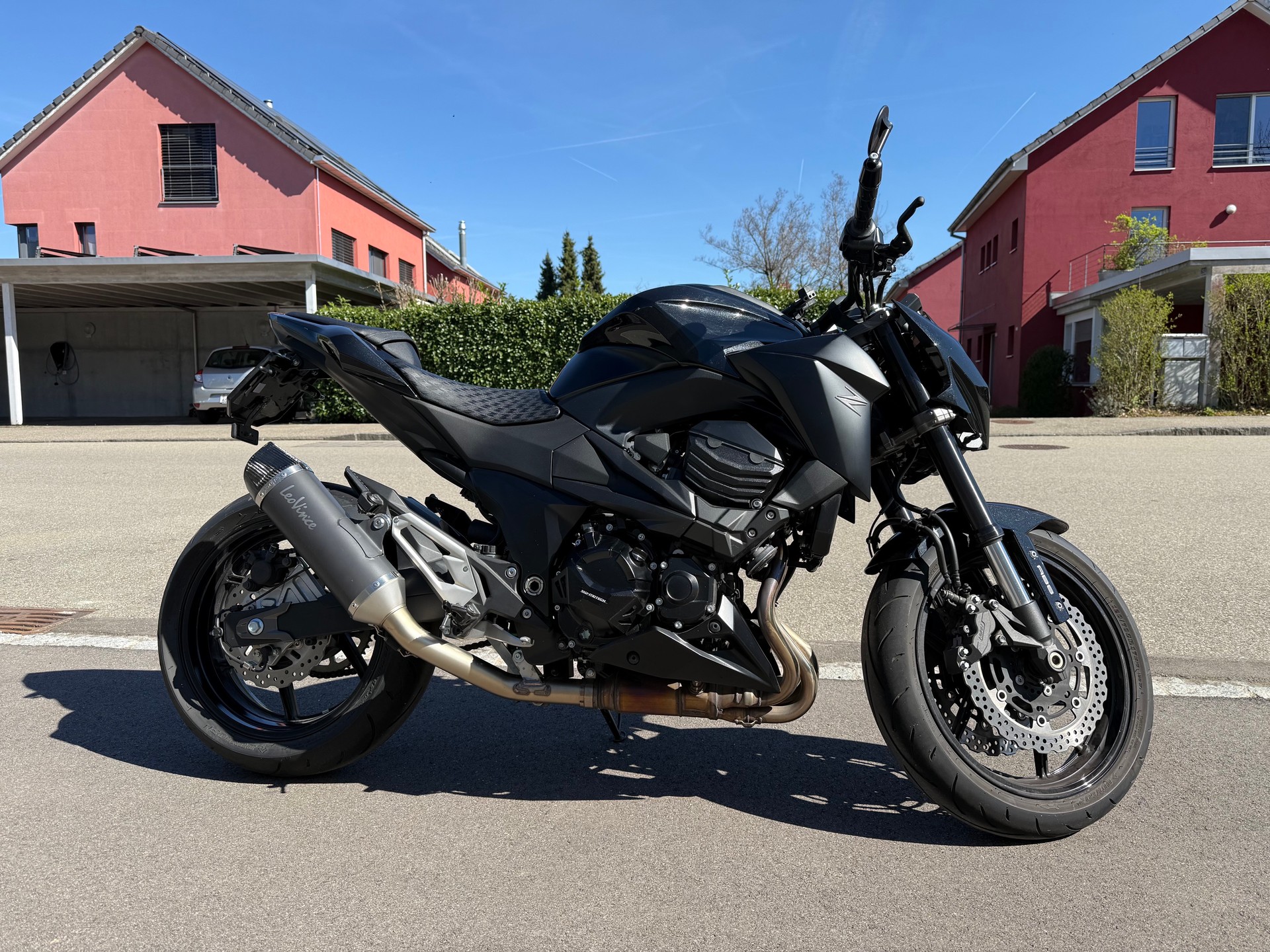 KAWASAKI Z 800 ABS-image-1