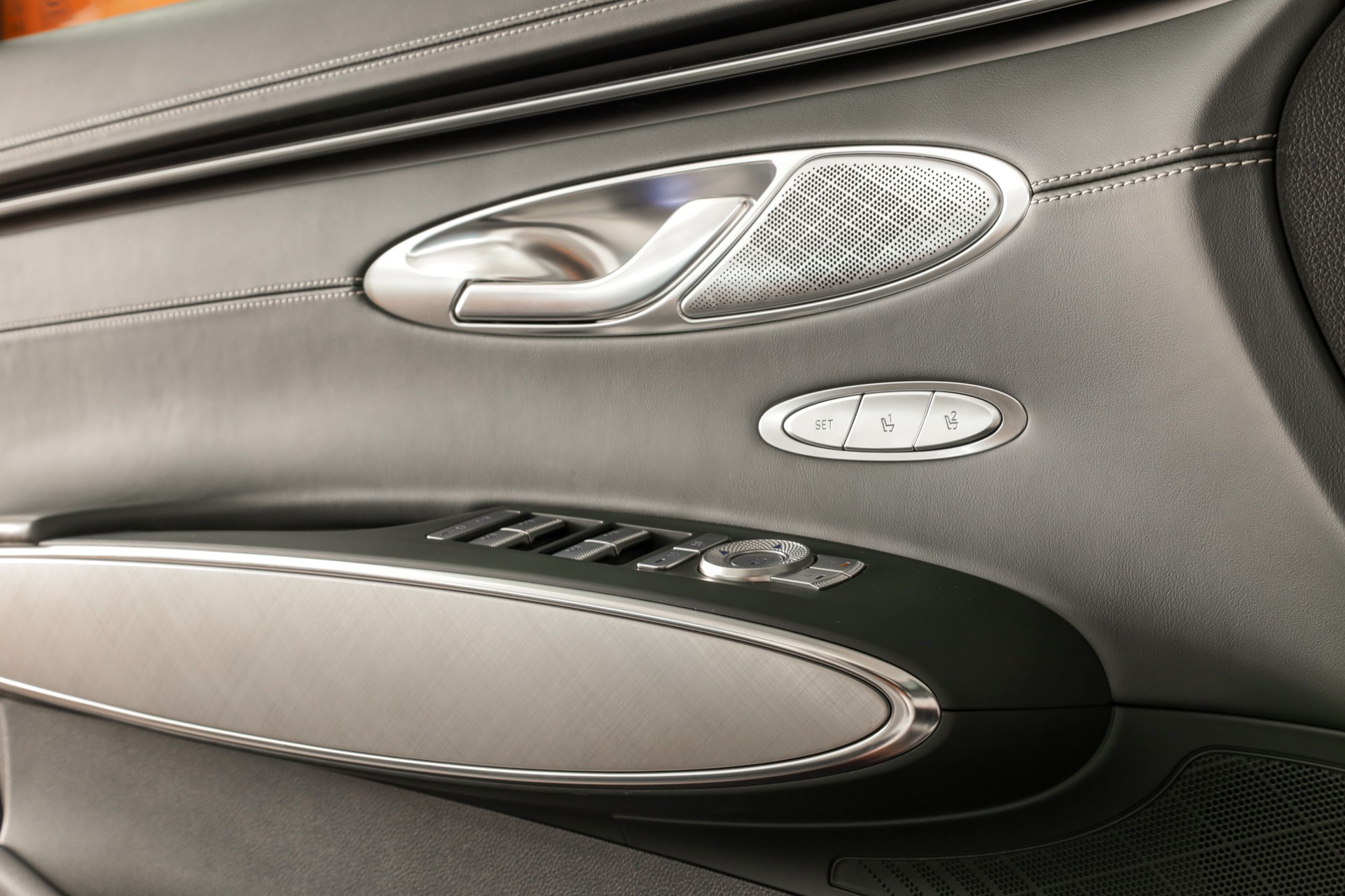GENESIS GV70 Electrified Sport kWh 77,4 AWD-image-18