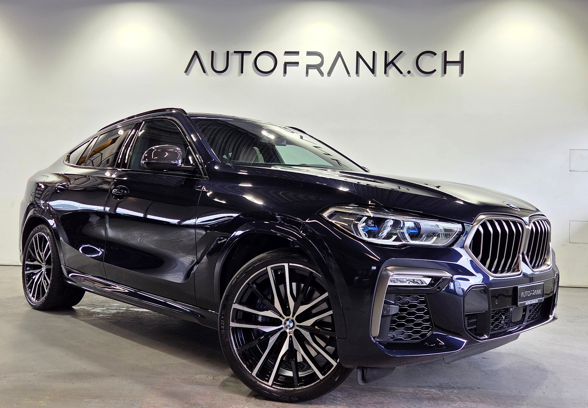 BMW X6 M50d-image-11