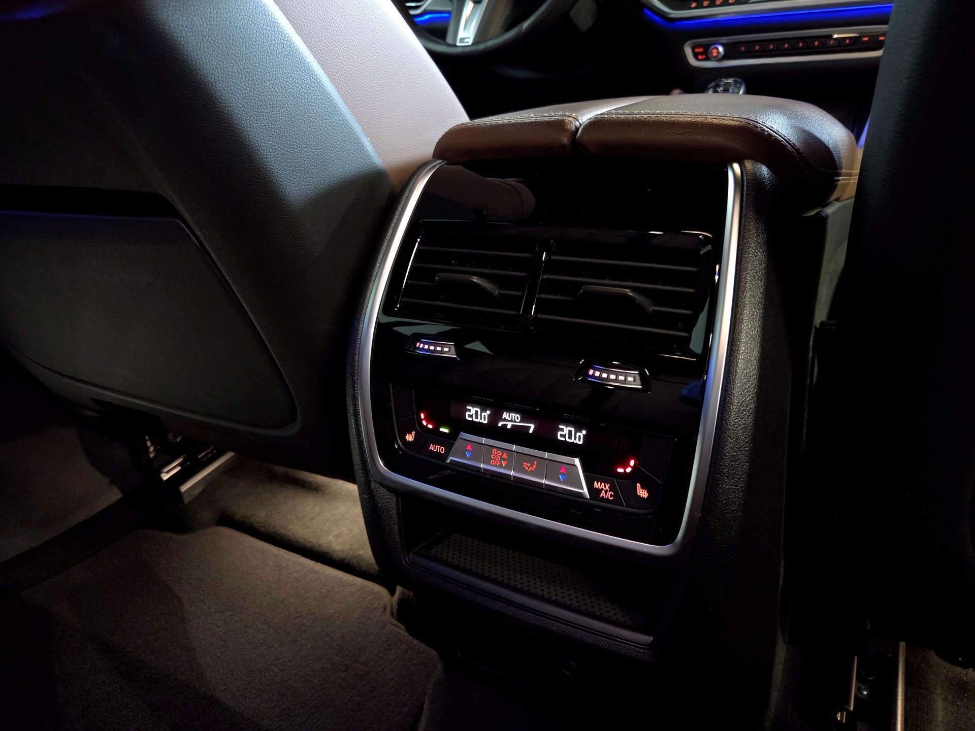 BMW X6 M50d-image-20