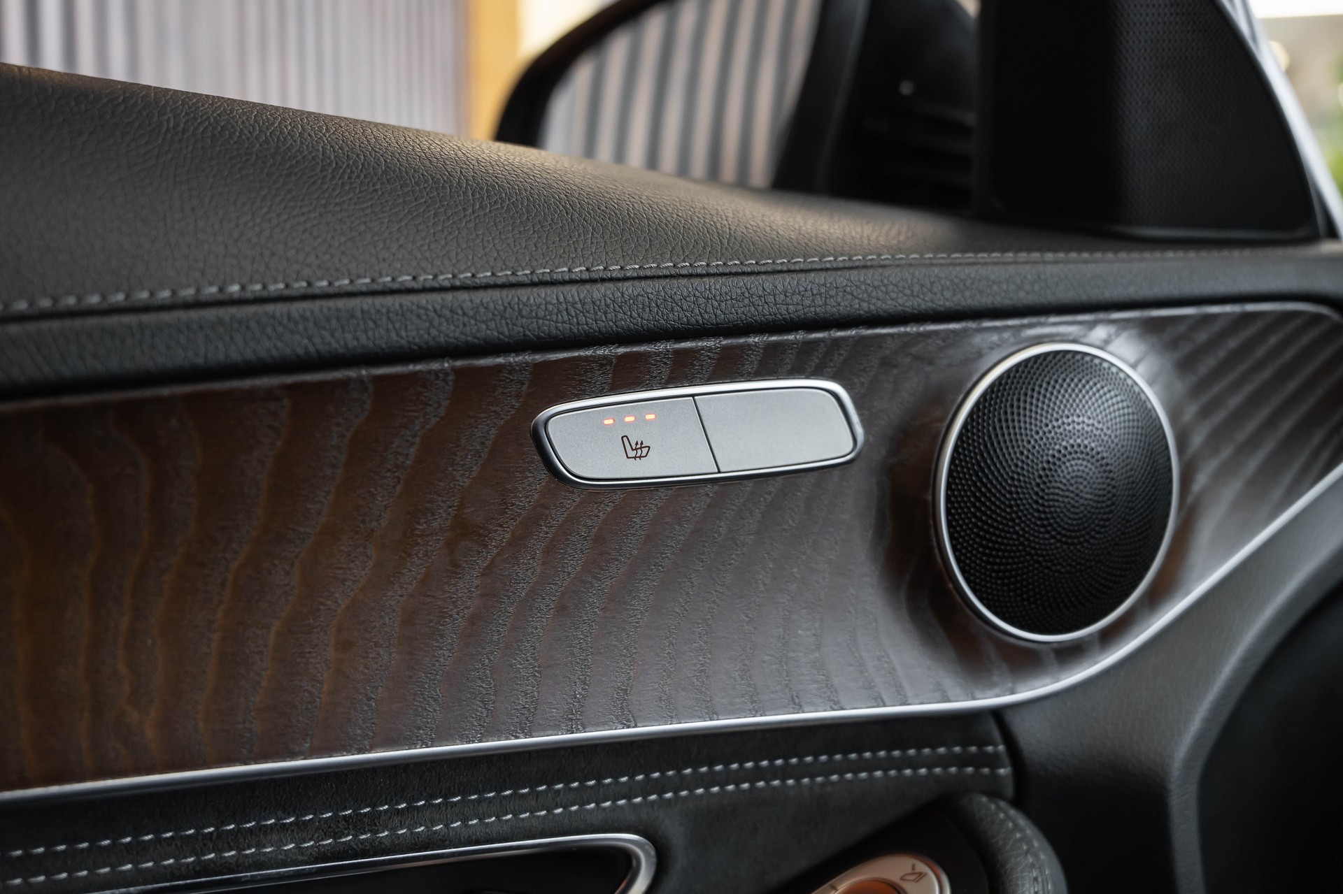 MERCEDES-BENZ C 220 BlueTEC Swiss Star Avantgarde 7G-Tronic-image-23