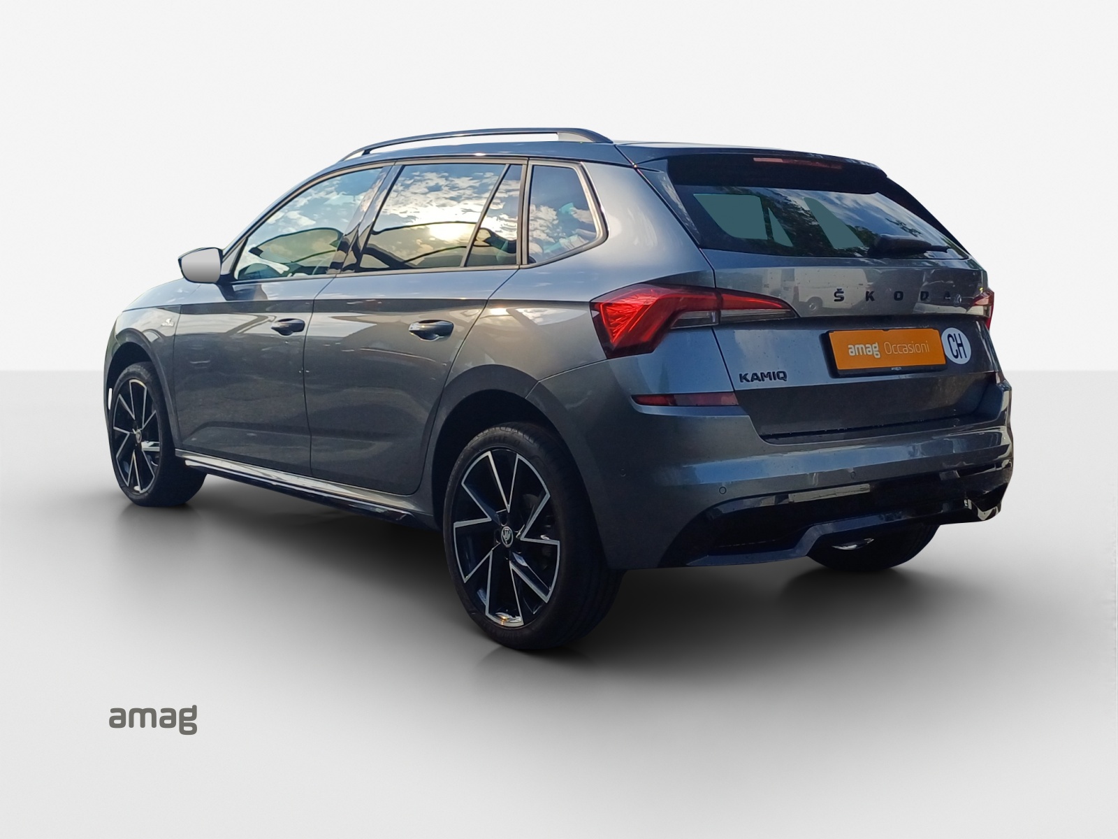 SKODA Kamiq 1.5 TSI ACT Monte Carlo DSG-showroom-element-2