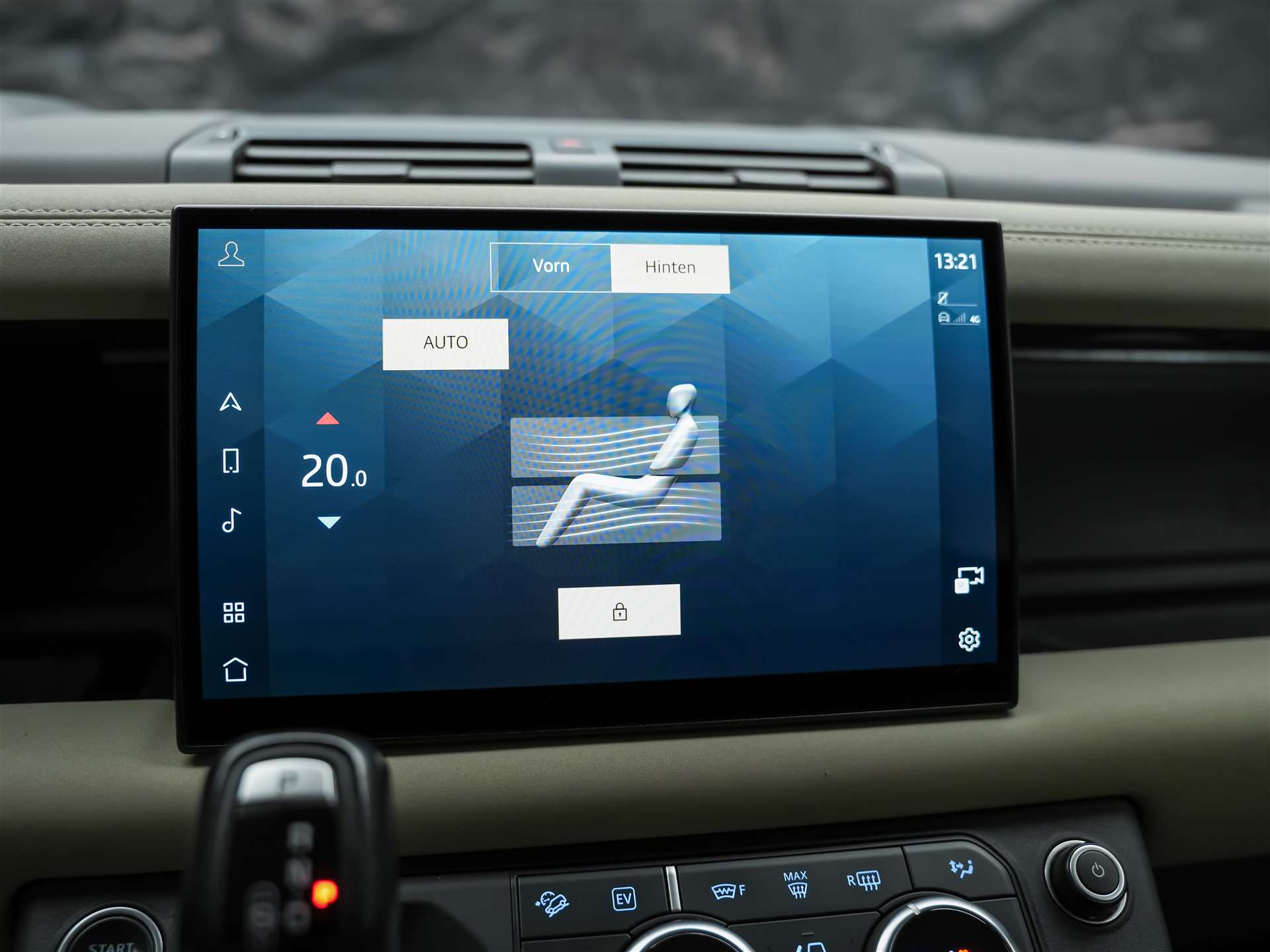 LAND ROVER Defender 110 P400e Si4 PHEV X-Dynamic SE AT8 *CH Auto*Head Up*Panorama*Meridian*360° Kamera*-image-37