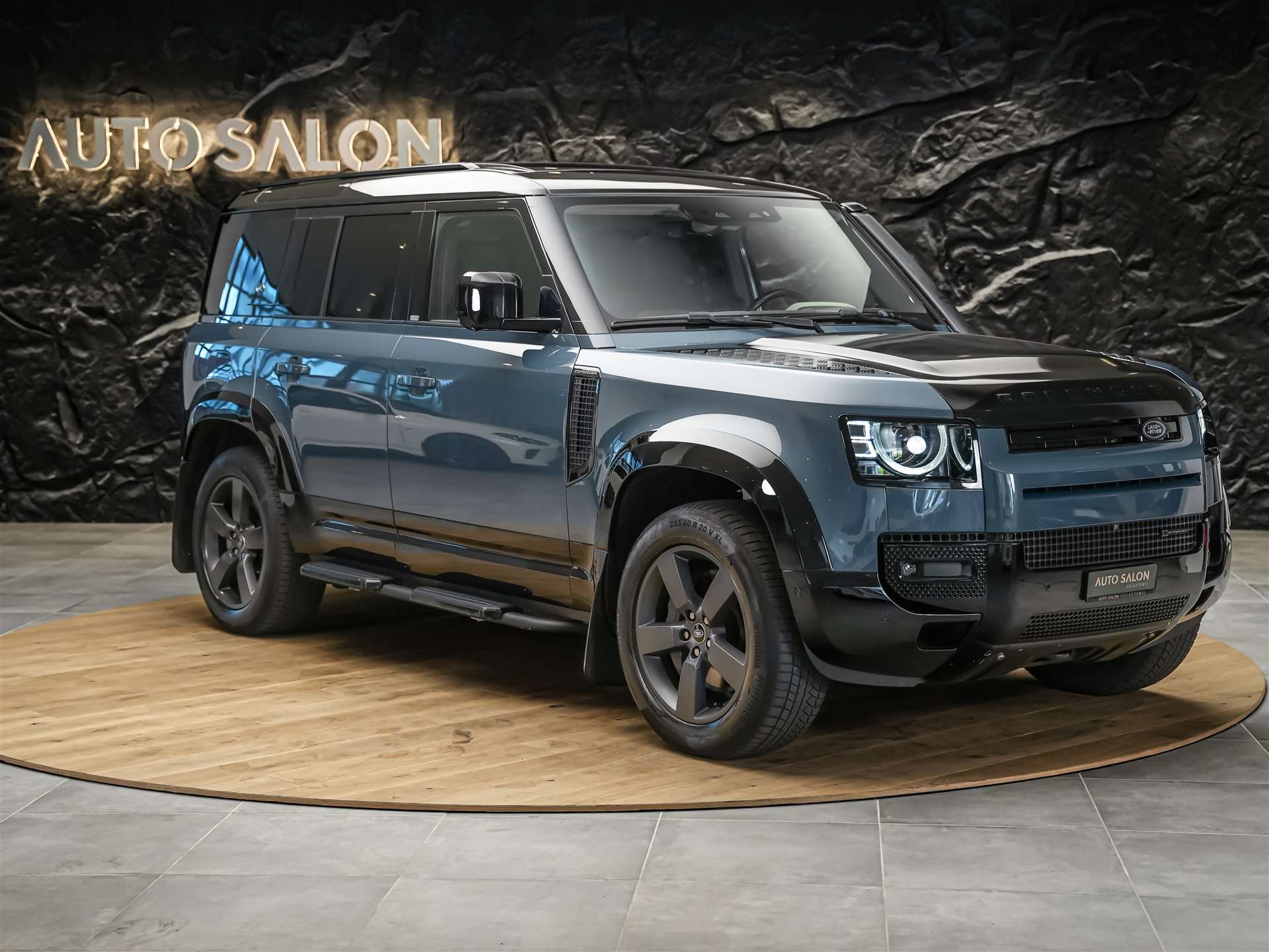 LAND ROVER Defender 110 P400e Si4 PHEV X-Dynamic SE AT8 *CH Auto*Head Up*Panorama*Meridian*360° Kamera*-image-5