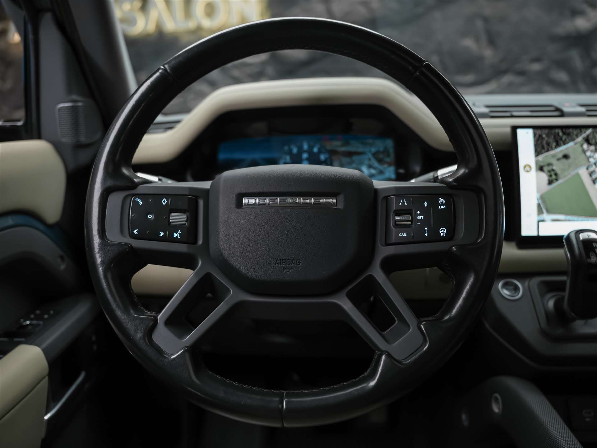 LAND ROVER Defender 110 P400e Si4 PHEV X-Dynamic SE AT8 *CH Auto*Head Up*Panorama*Meridian*360° Kamera*-image-22