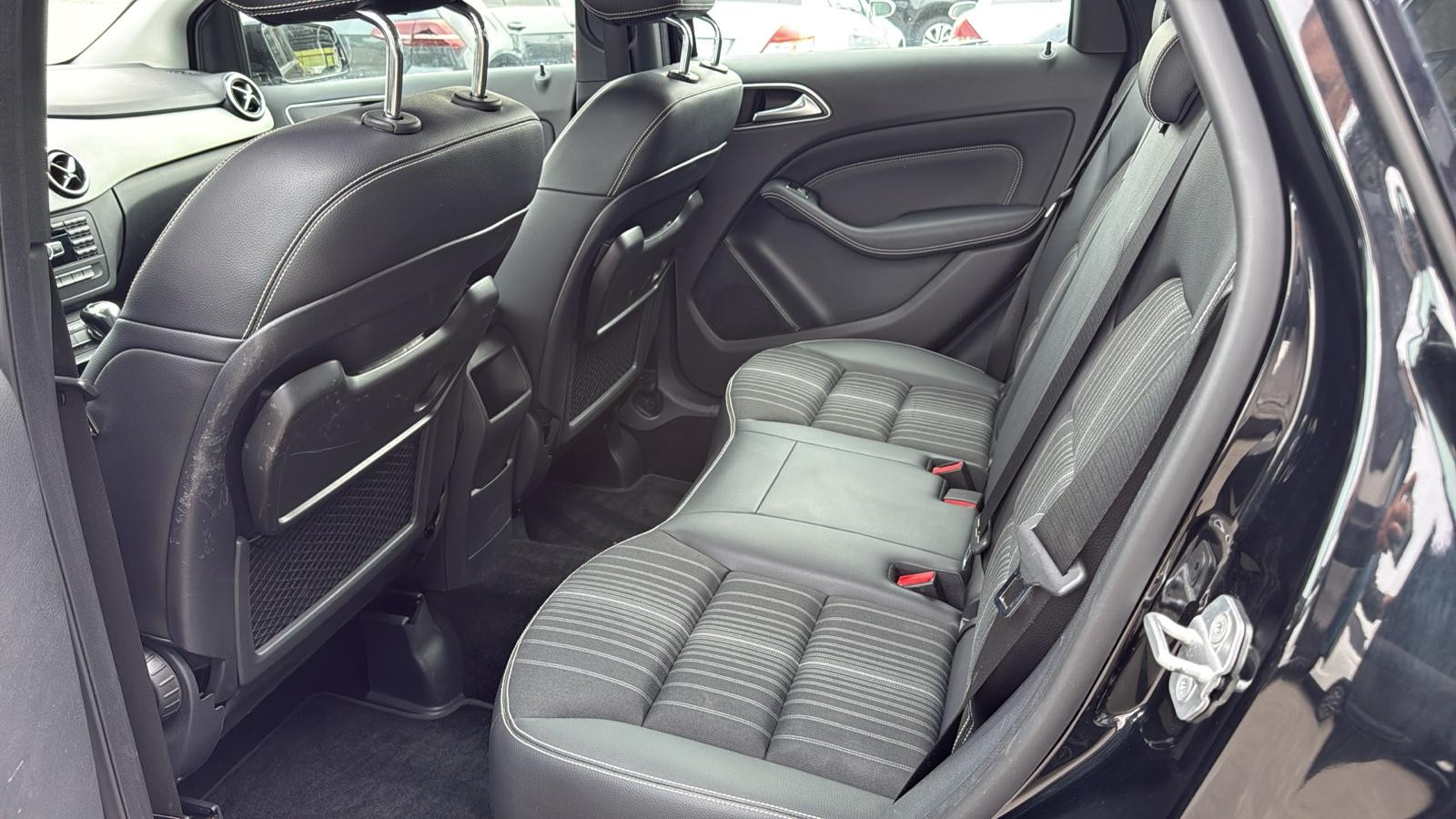 MERCEDES-BENZ B 200-image-20