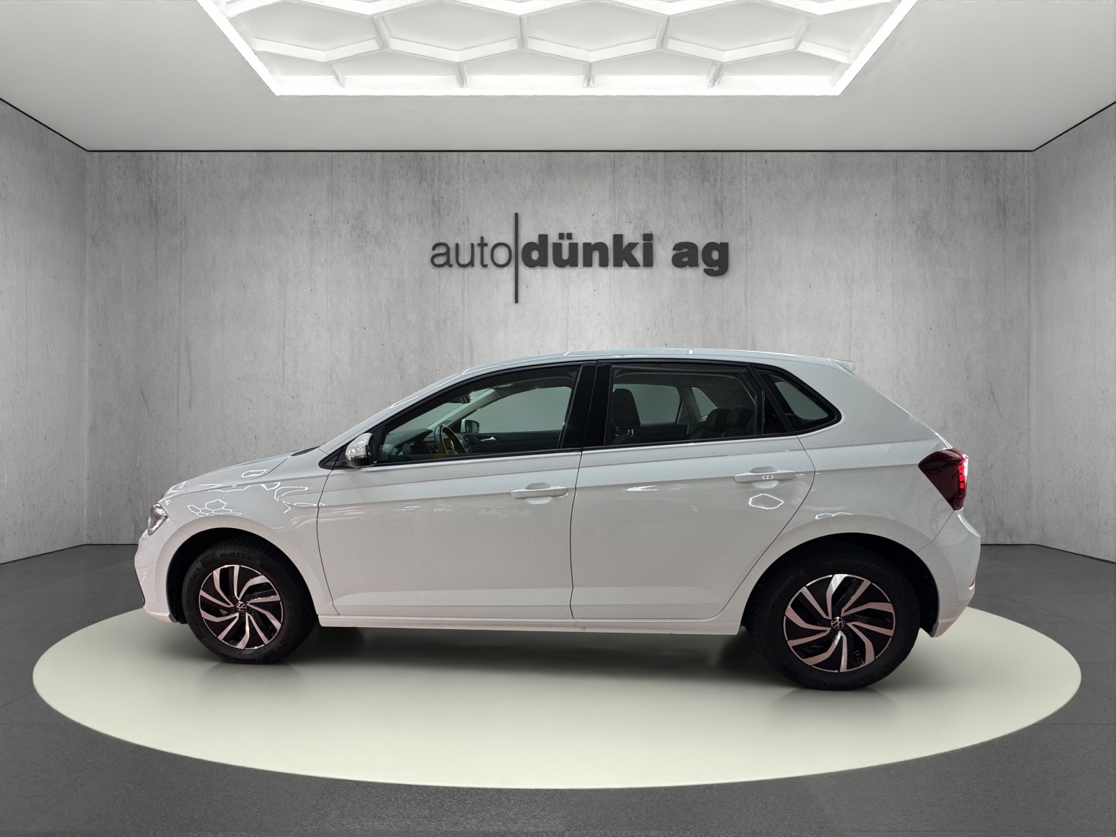 VW Polo 1.0 TSI Life DSG-showroom-element-1