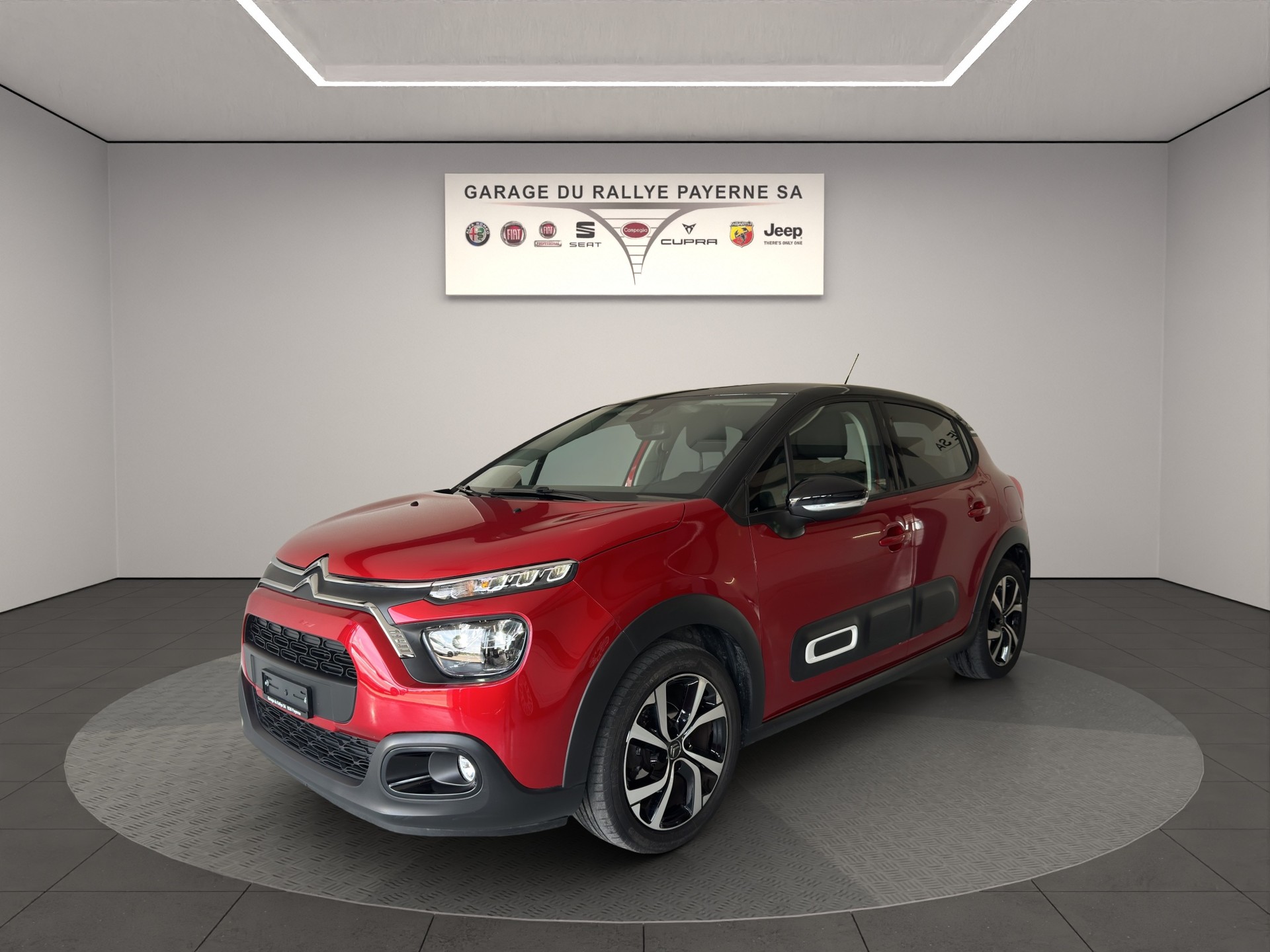 CITROEN C3 1.2i PureTech Shine EAT6-showroom-element-1