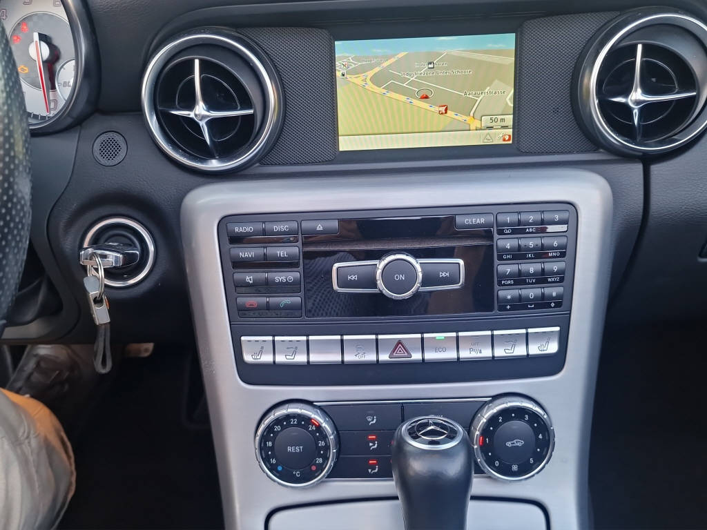 MERCEDES-BENZ SLK 200 Cabriolet AMG - LINE-image-11